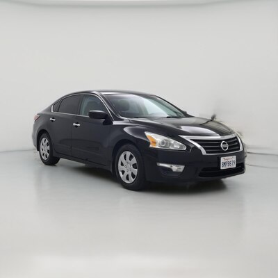 Black 2015 Nissan Altima S