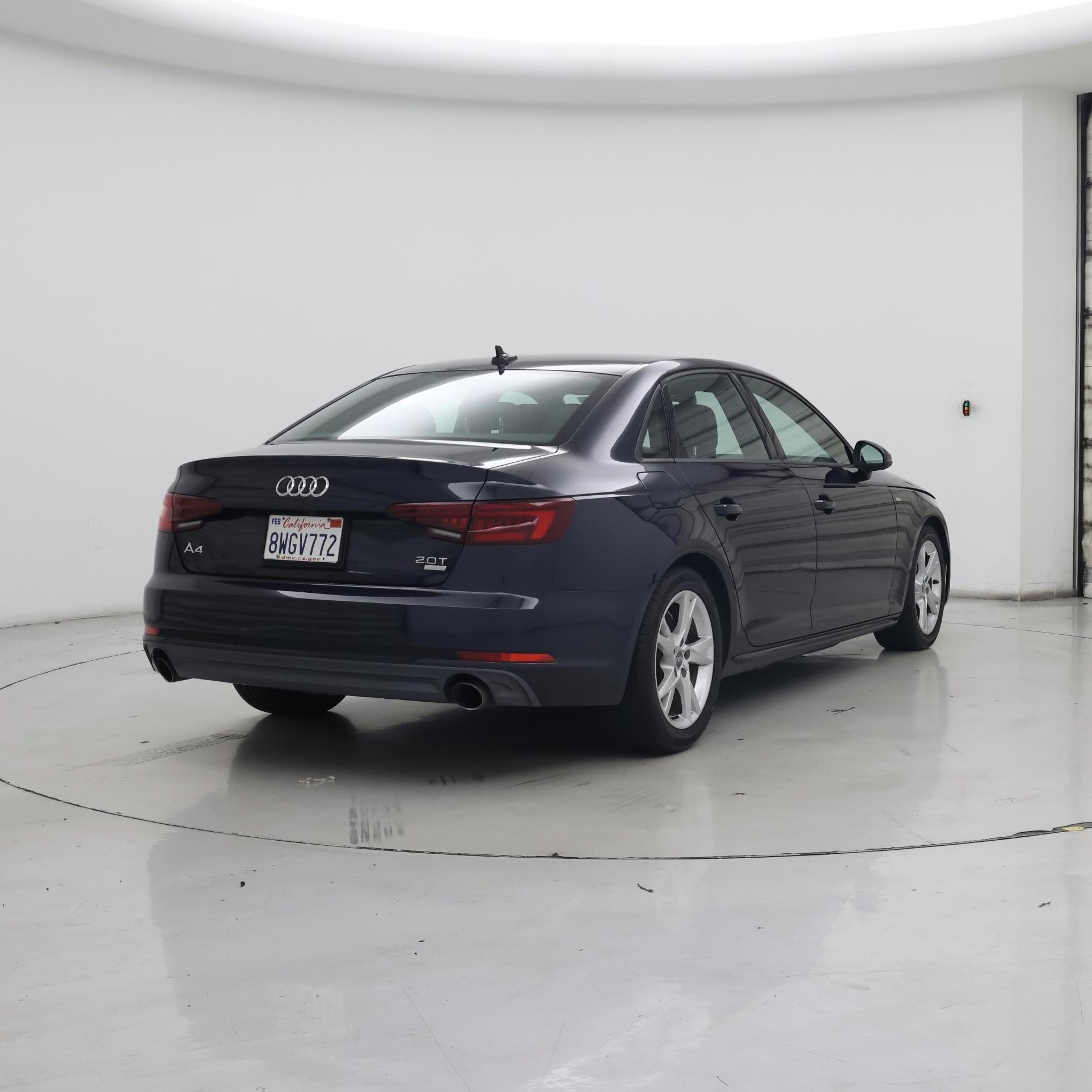 Thumbnail: 2018 Audi A4 - 8