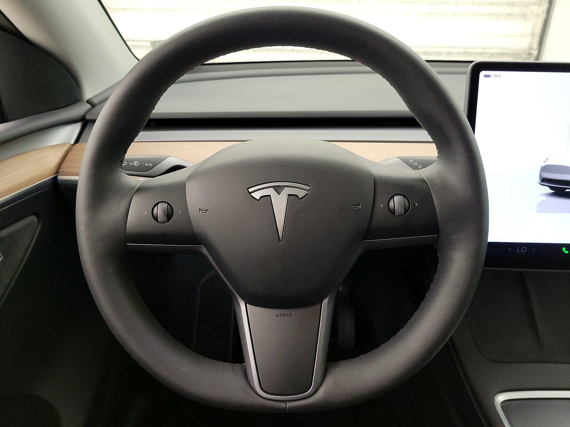 Thumbnail: 2023 Tesla Model Y - 10