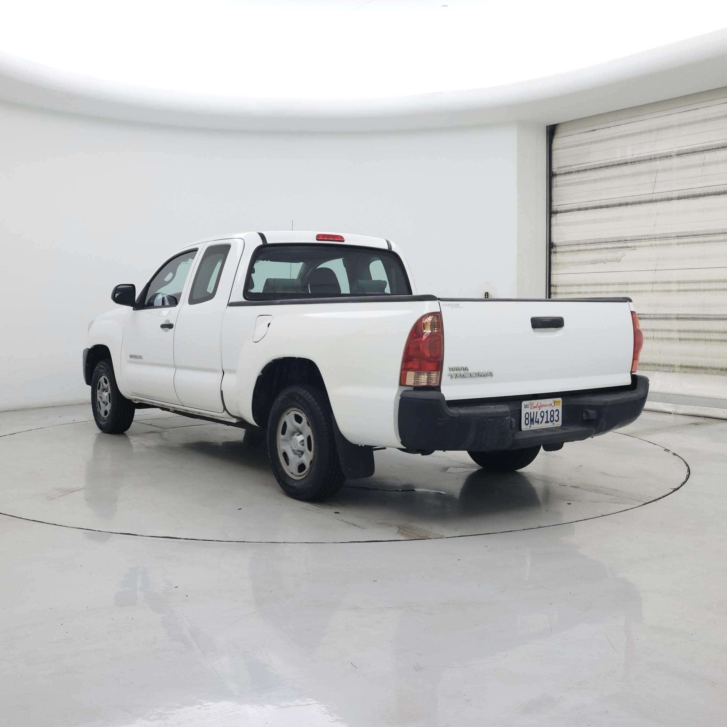 Thumbnail: 2014 Toyota Tacoma - 2