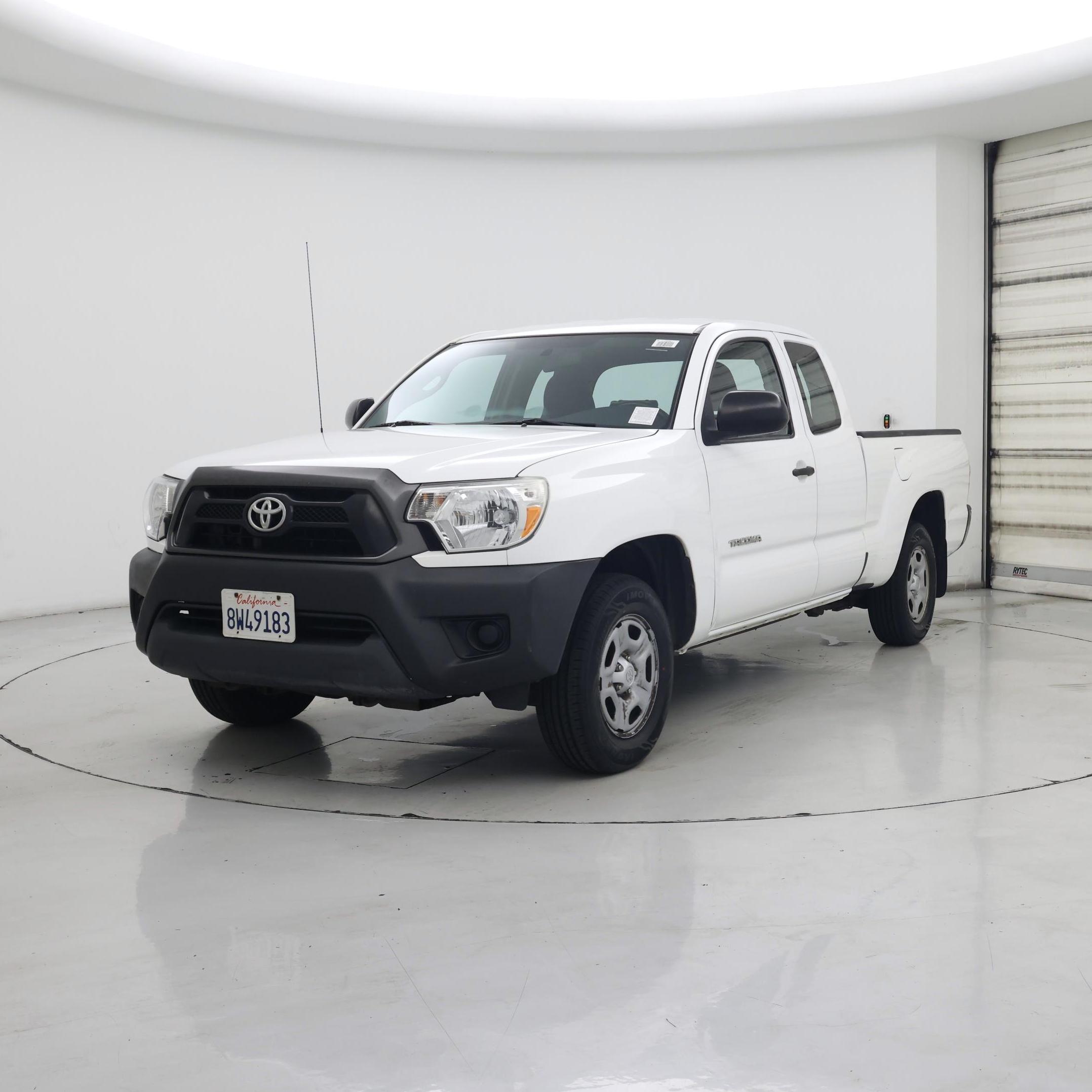 Thumbnail: 2014 Toyota Tacoma - 4