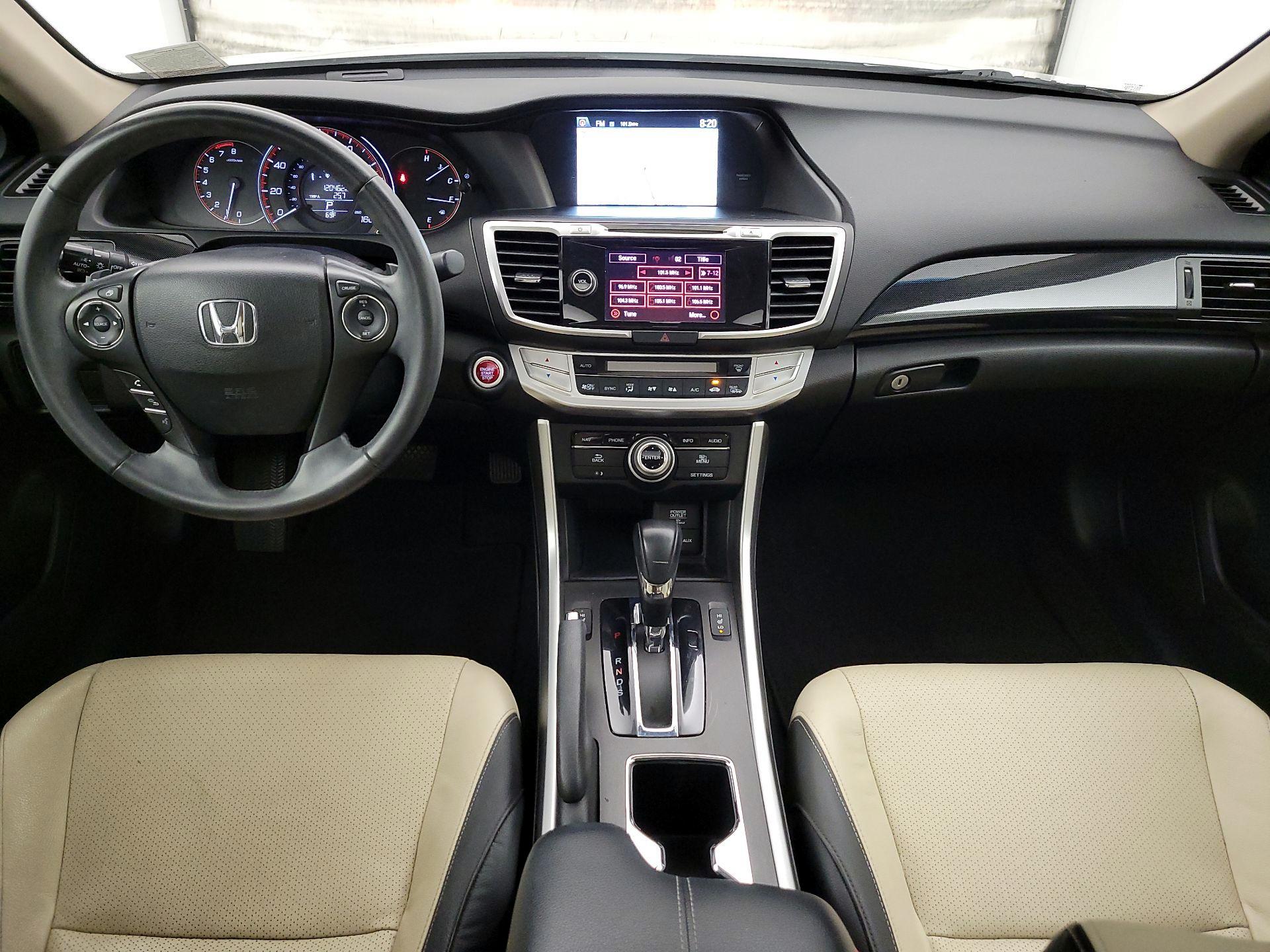 Thumbnail: 2015 Honda Accord - 9