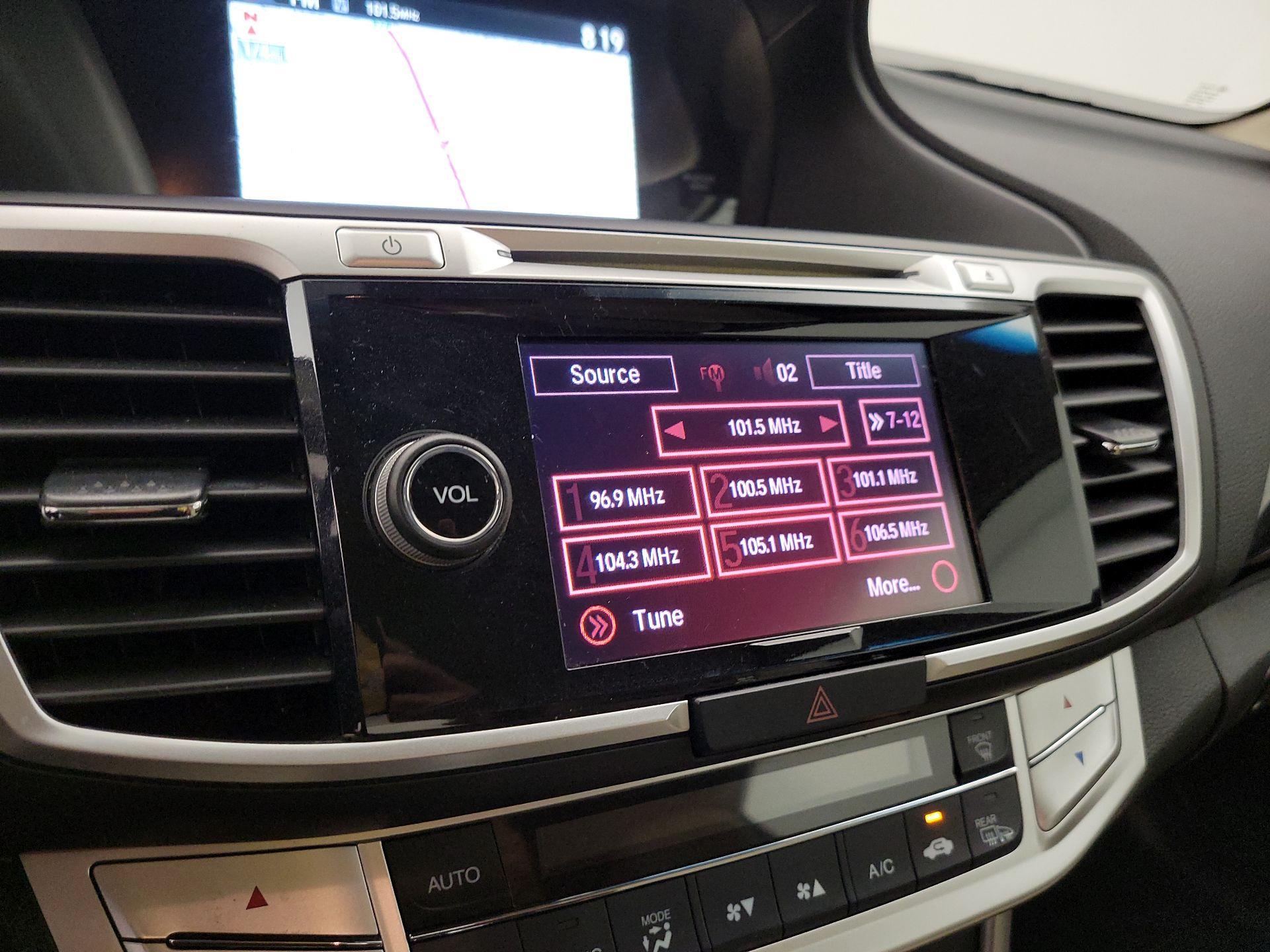 Thumbnail: 2015 Honda Accord - 16