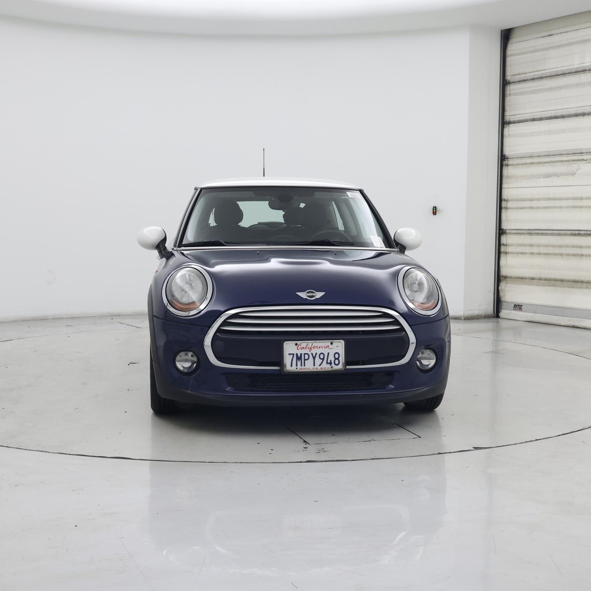 Thumbnail: 2015 MINI Cooper Hardtop - 5