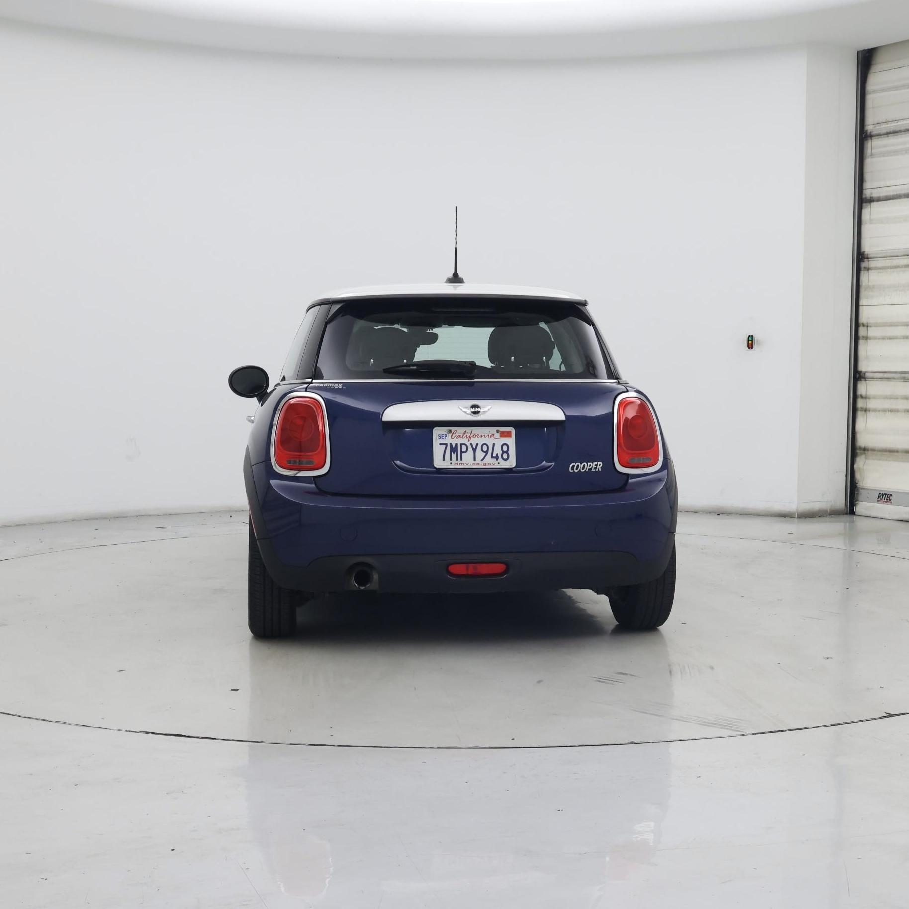 Thumbnail: 2015 MINI Cooper Hardtop - 6