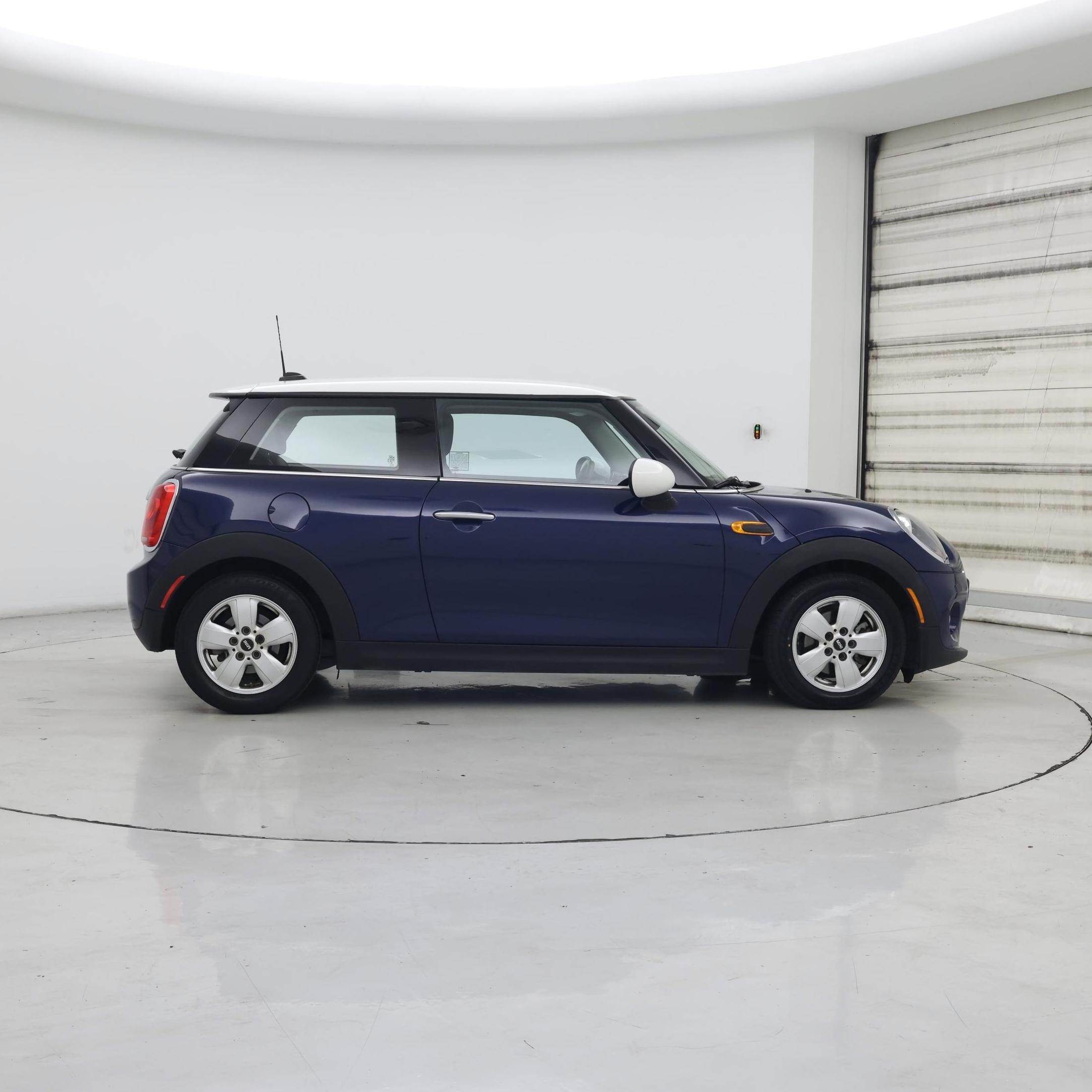 Thumbnail: 2015 MINI Cooper Hardtop - 7