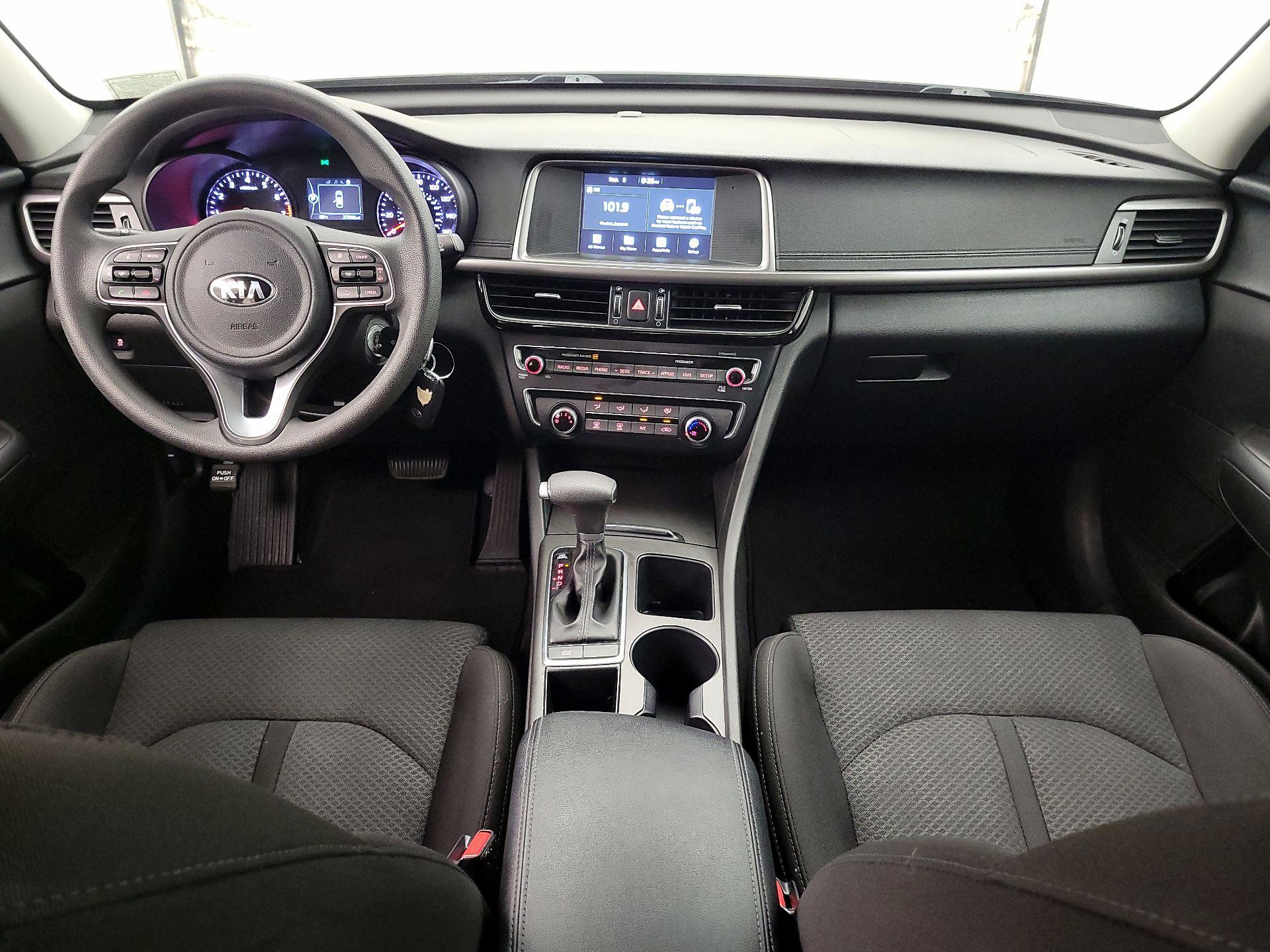 Thumbnail: 2018 Kia Optima - 9