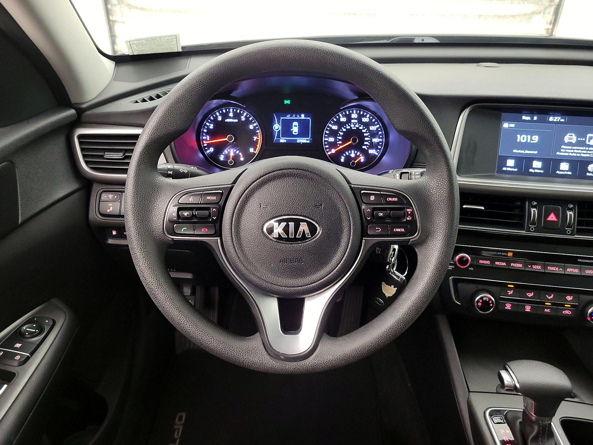 Thumbnail: 2018 Kia Optima - 10