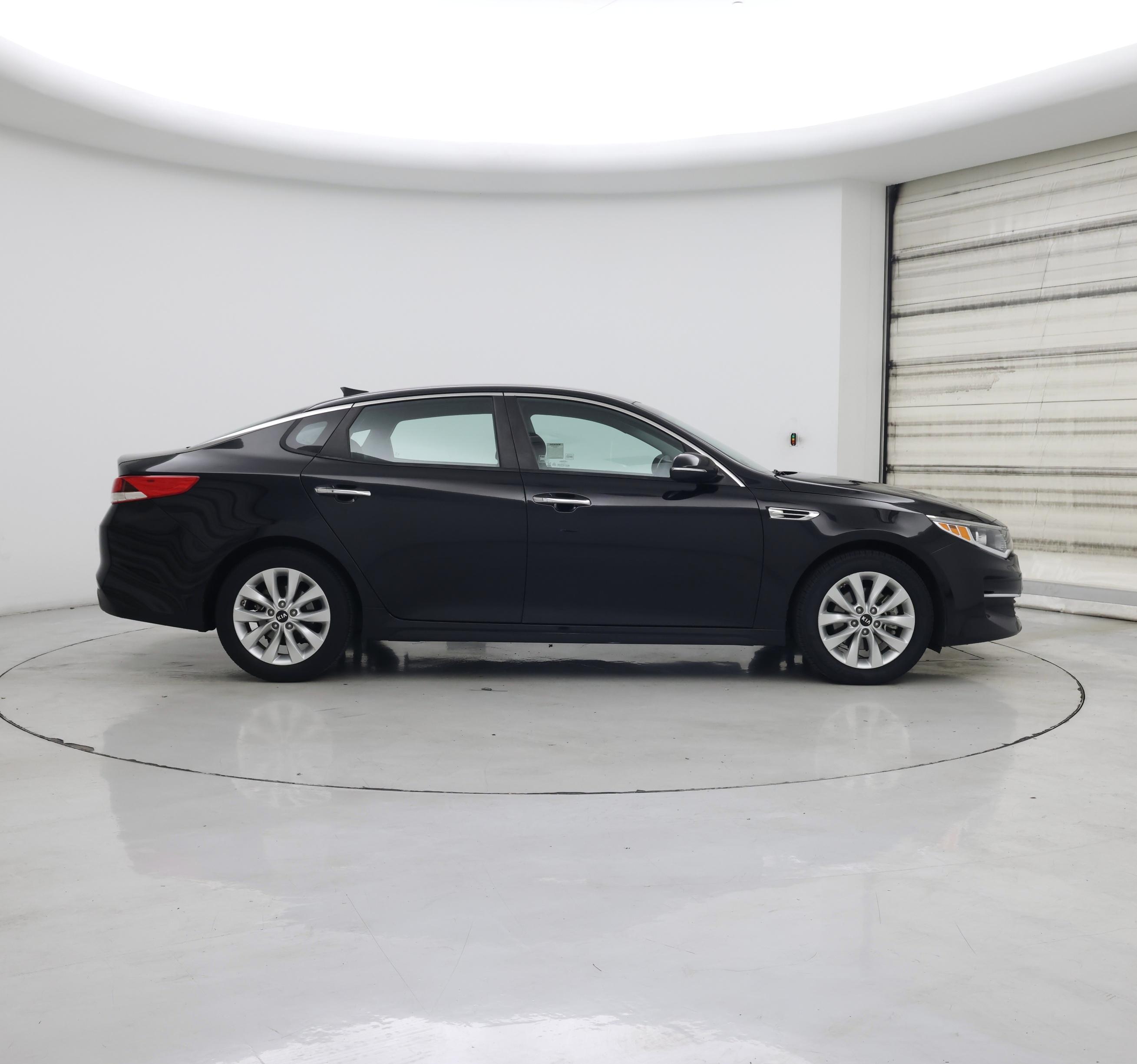 Thumbnail: 2018 Kia Optima - 7