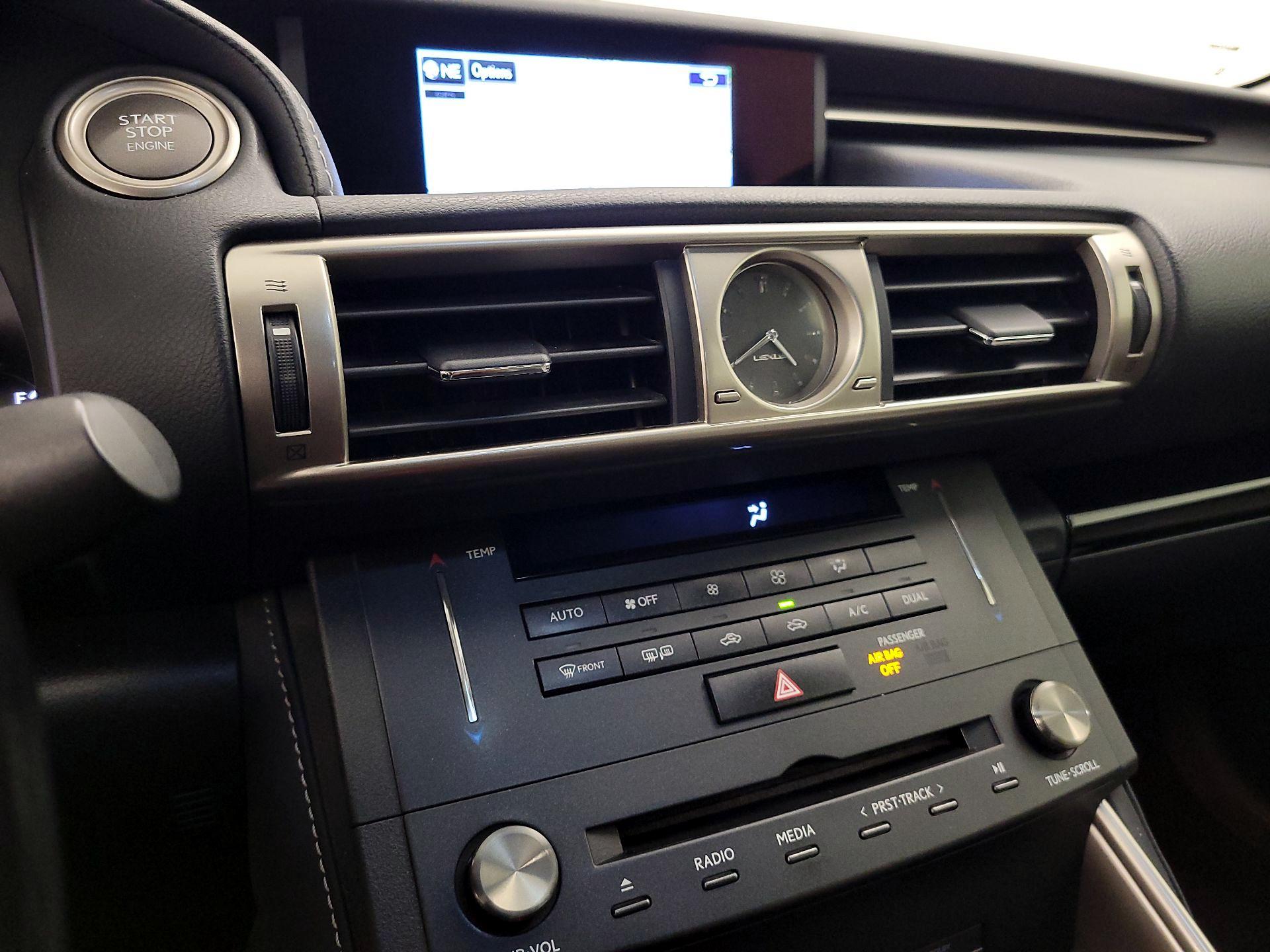 Thumbnail: 2016 Lexus IS - 16