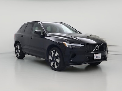 Black 2024 Volvo XC60 Recharge PHEV T8 Ultimate Dark Theme
