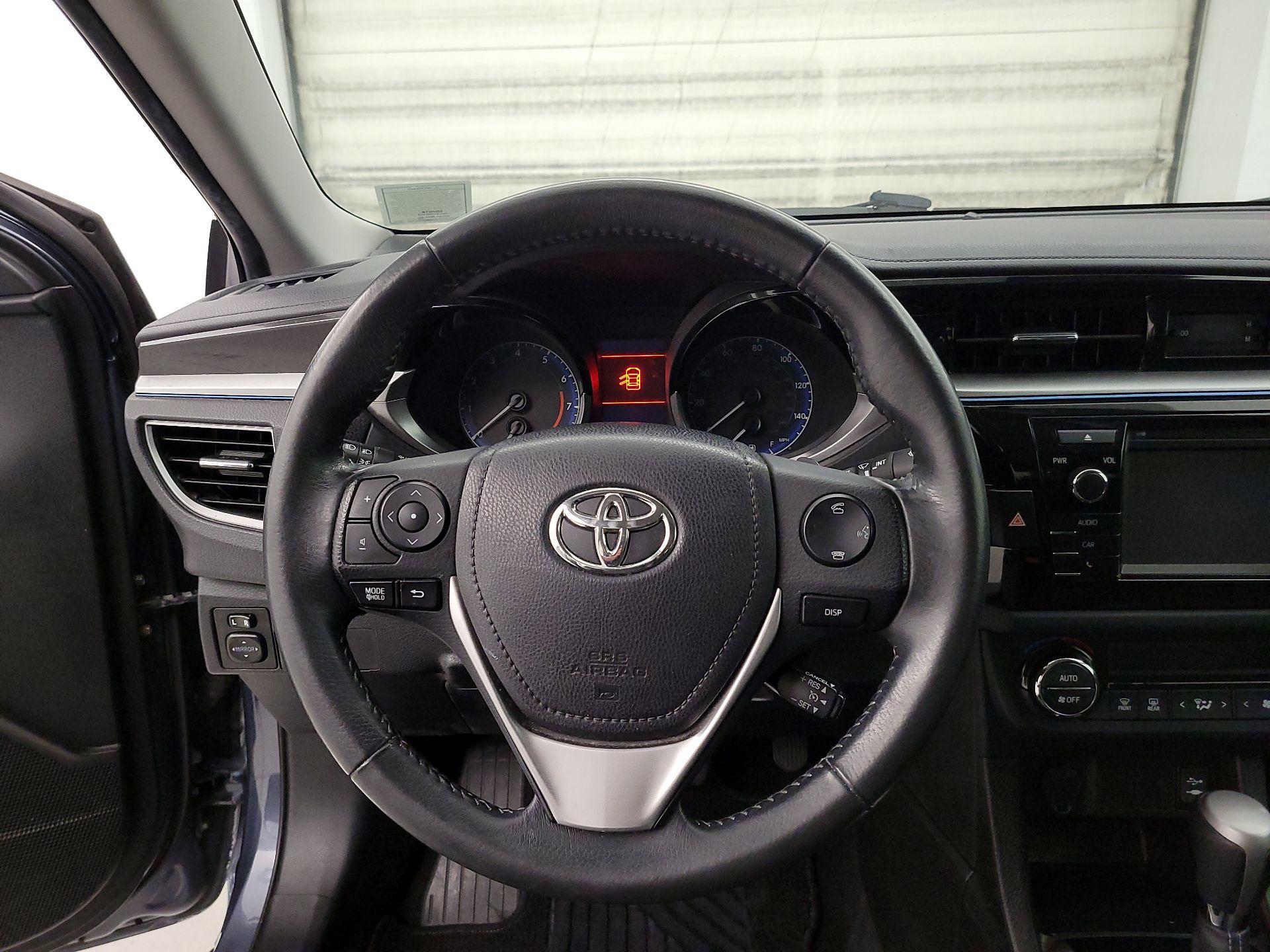 Thumbnail: 2016 Toyota Corolla - 10