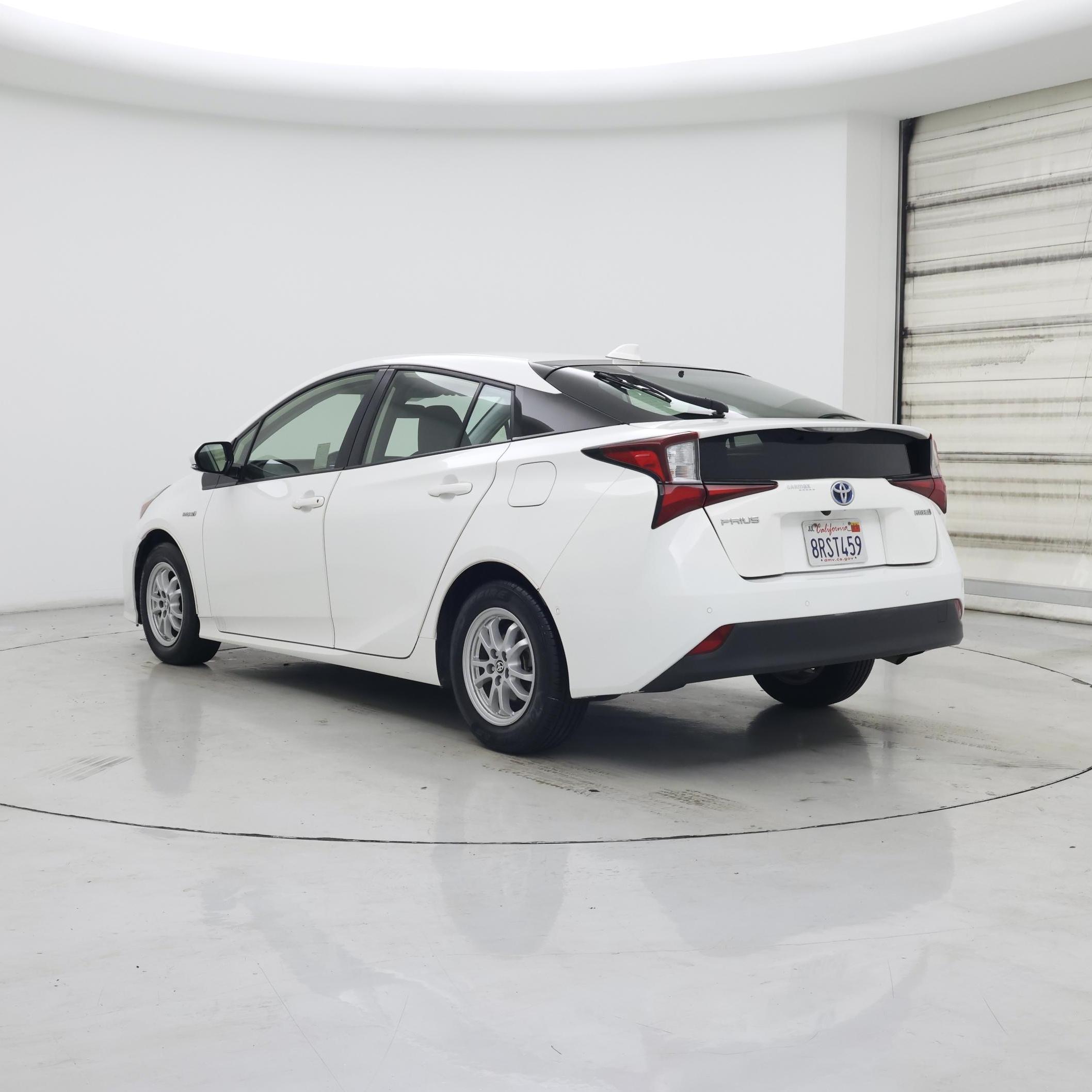 Thumbnail: 2020 Toyota Prius - 2
