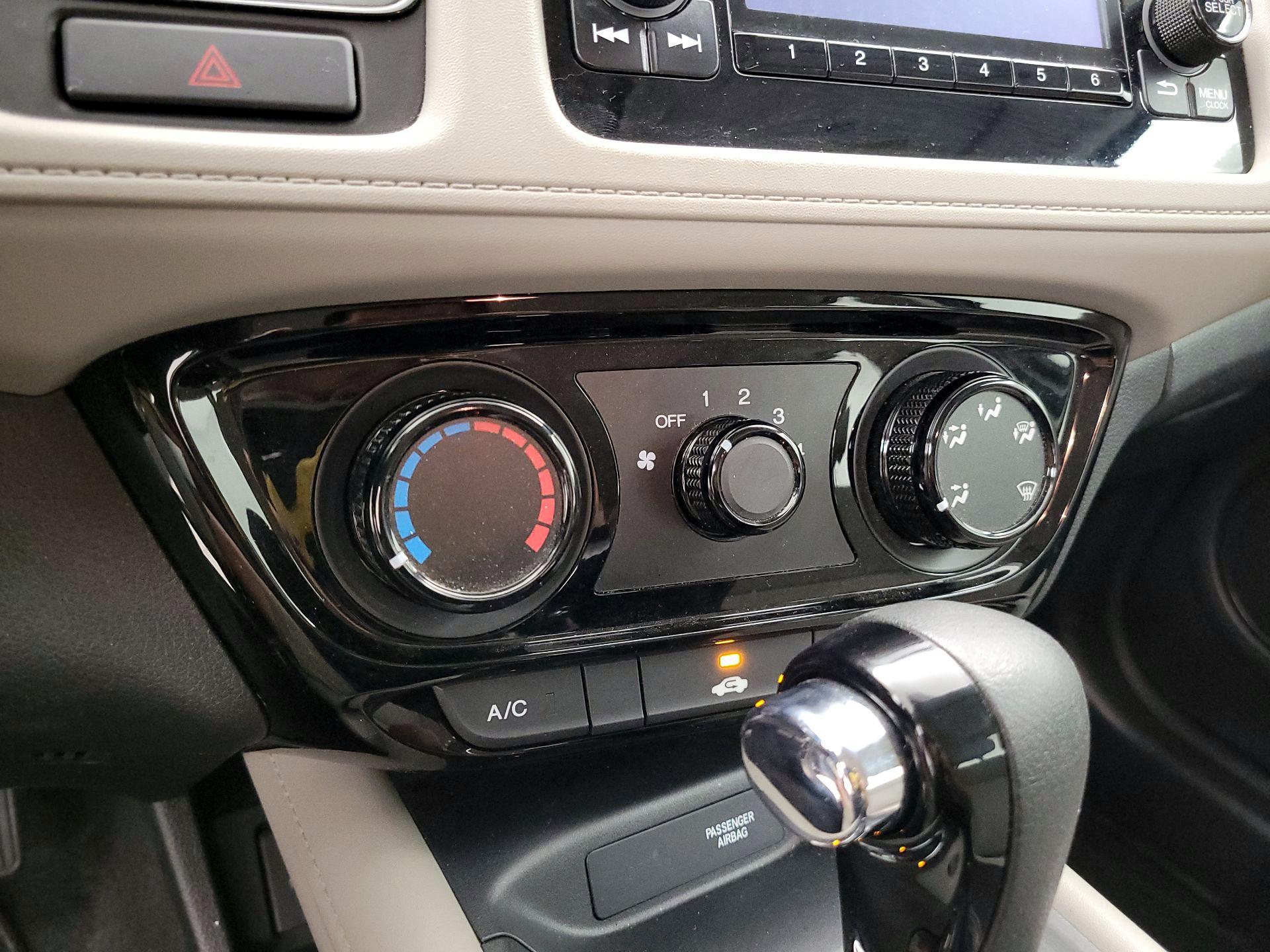 Thumbnail: 2018 Honda HR-V - 16