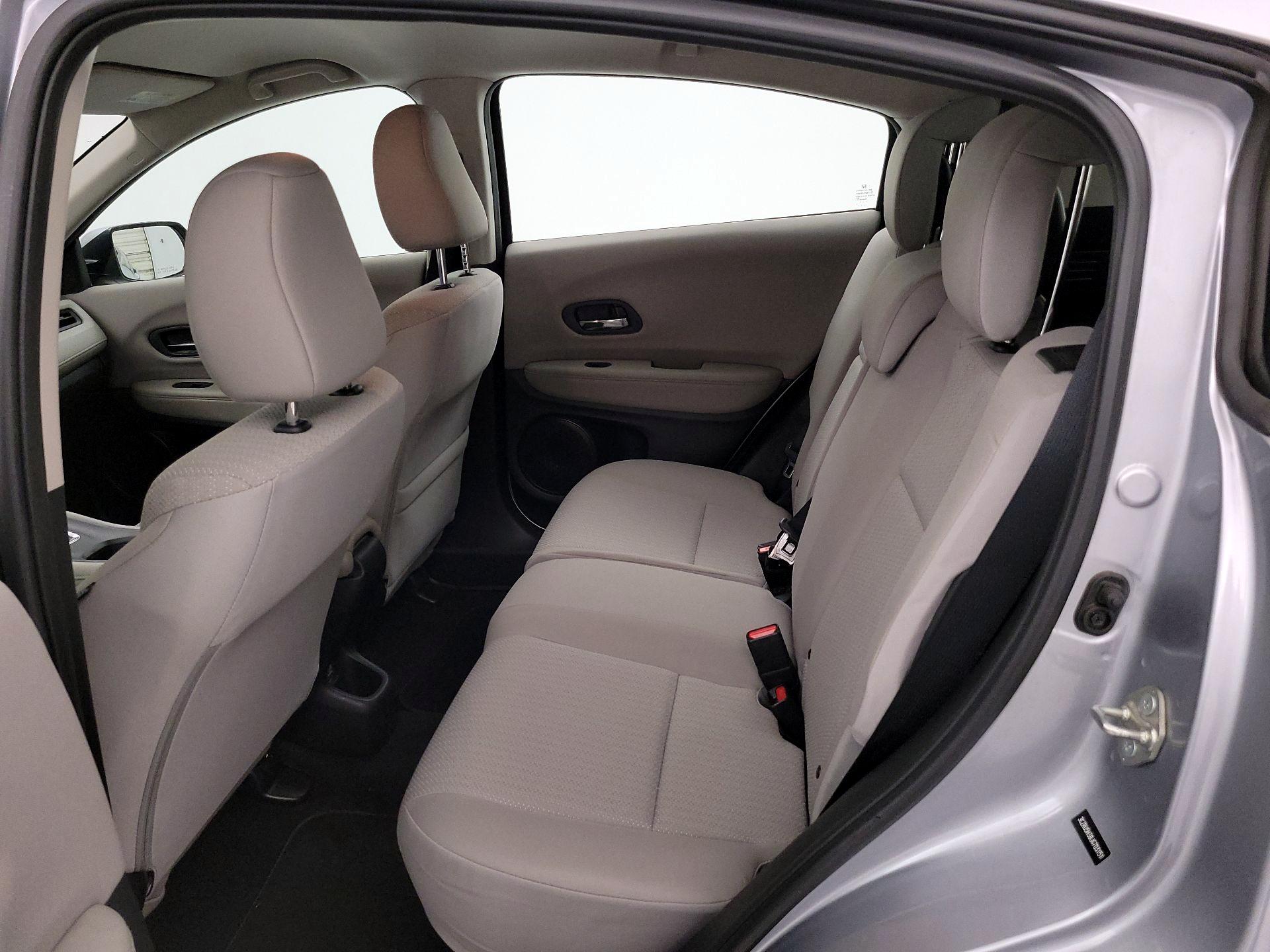 Thumbnail: 2018 Honda HR-V - 19