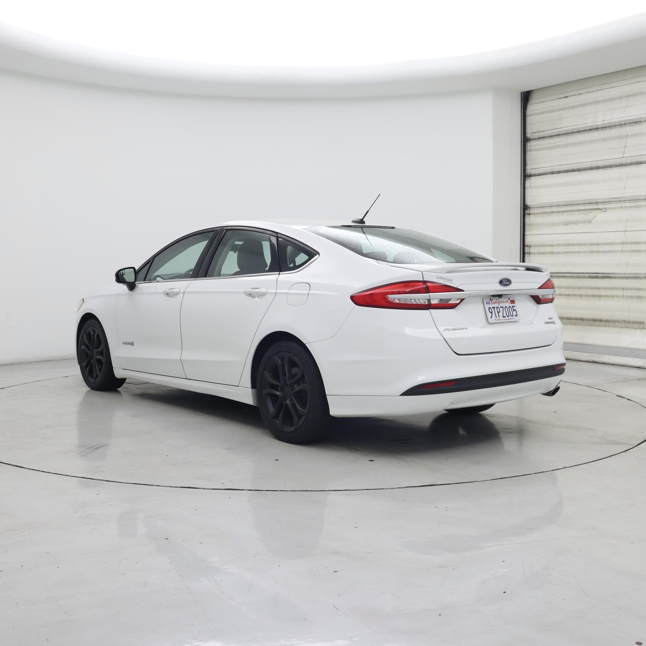 Thumbnail: 2017 Ford Fusion - 2