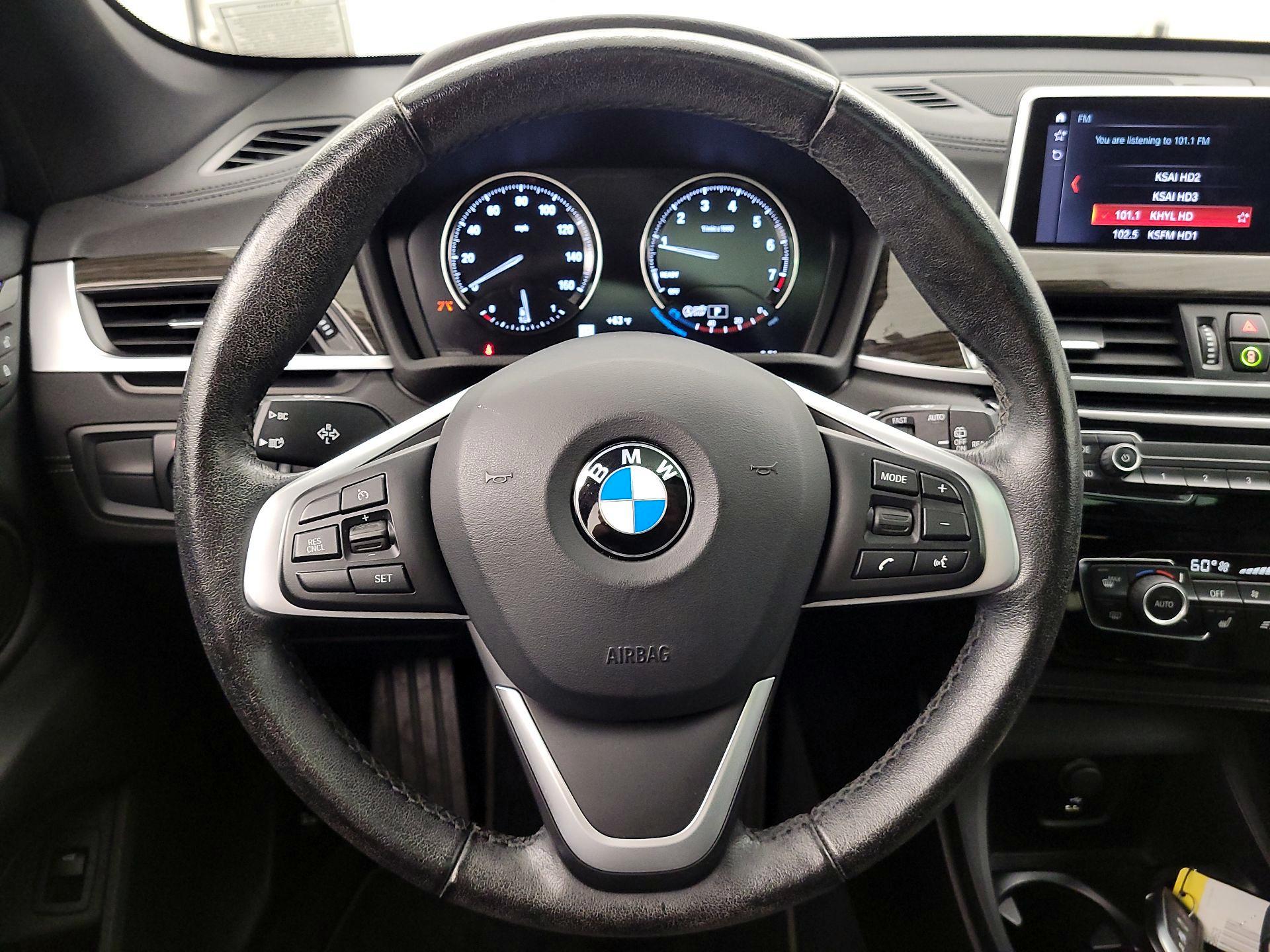 Thumbnail: 2021 BMW X1 - 10