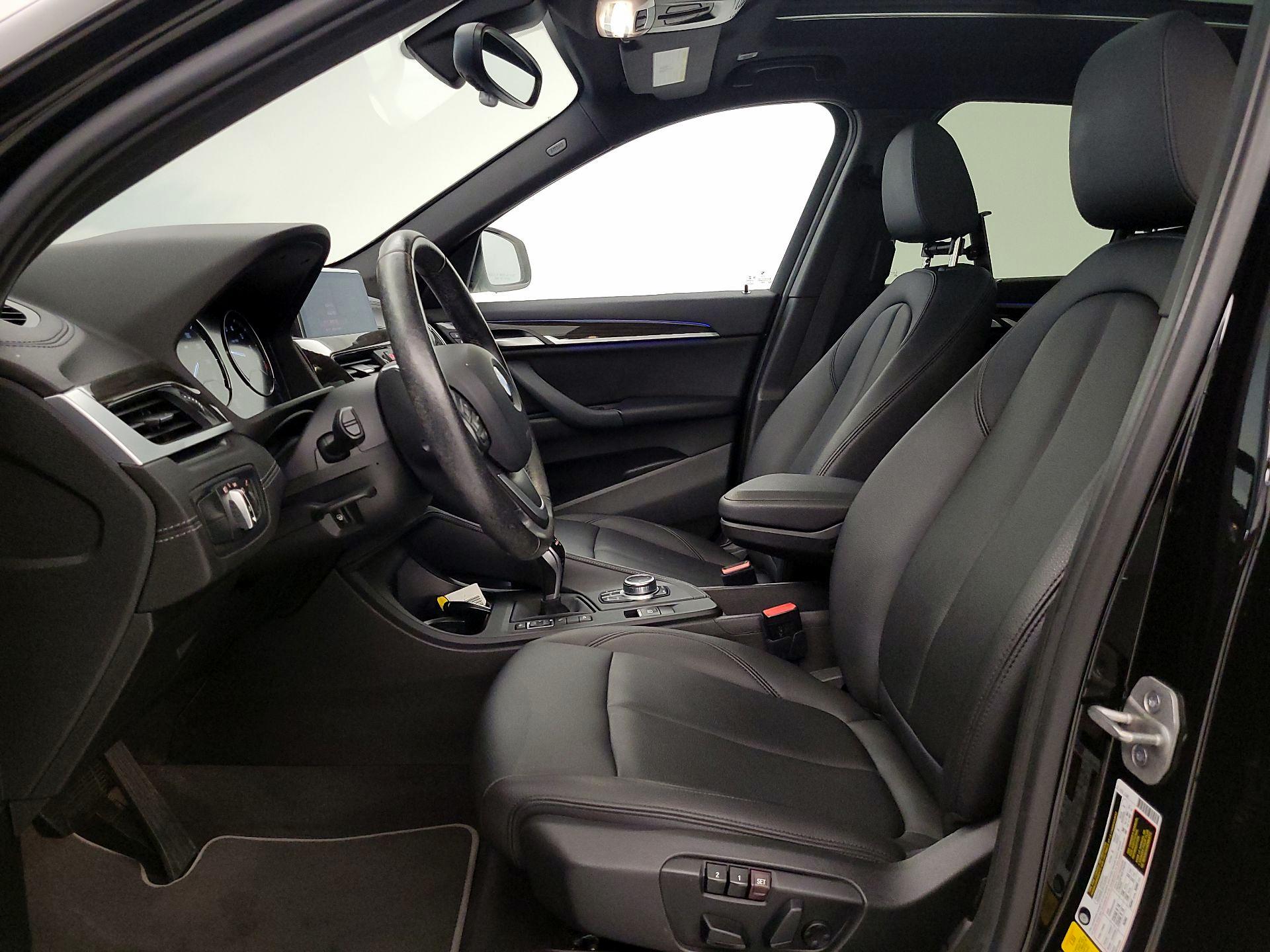 Thumbnail: 2021 BMW X1 - 11
