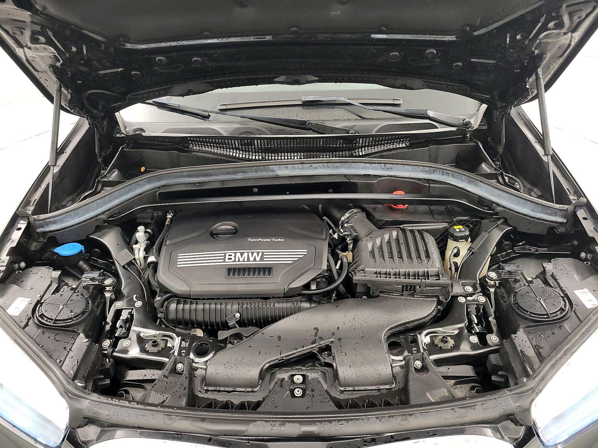 Thumbnail: 2021 BMW X1 - 19