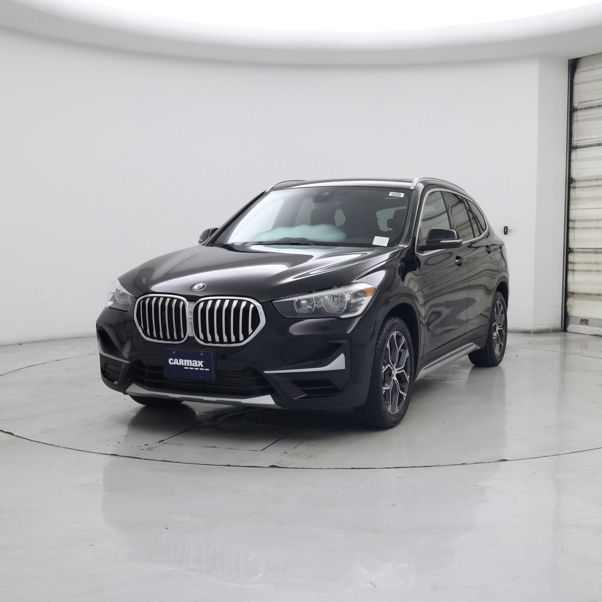 Thumbnail: 2021 BMW X1 - 4
