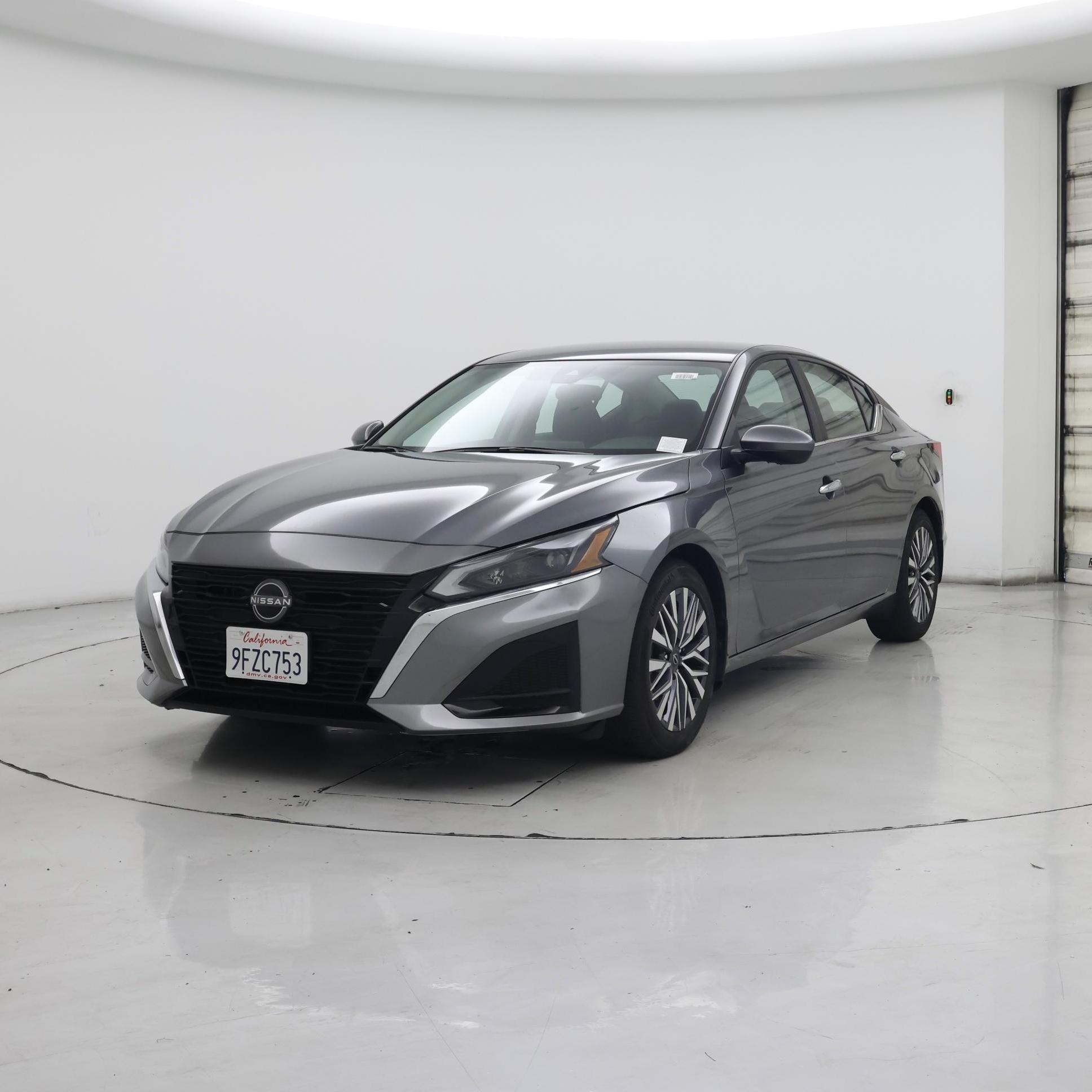 Thumbnail: 2023 Nissan Altima - 4