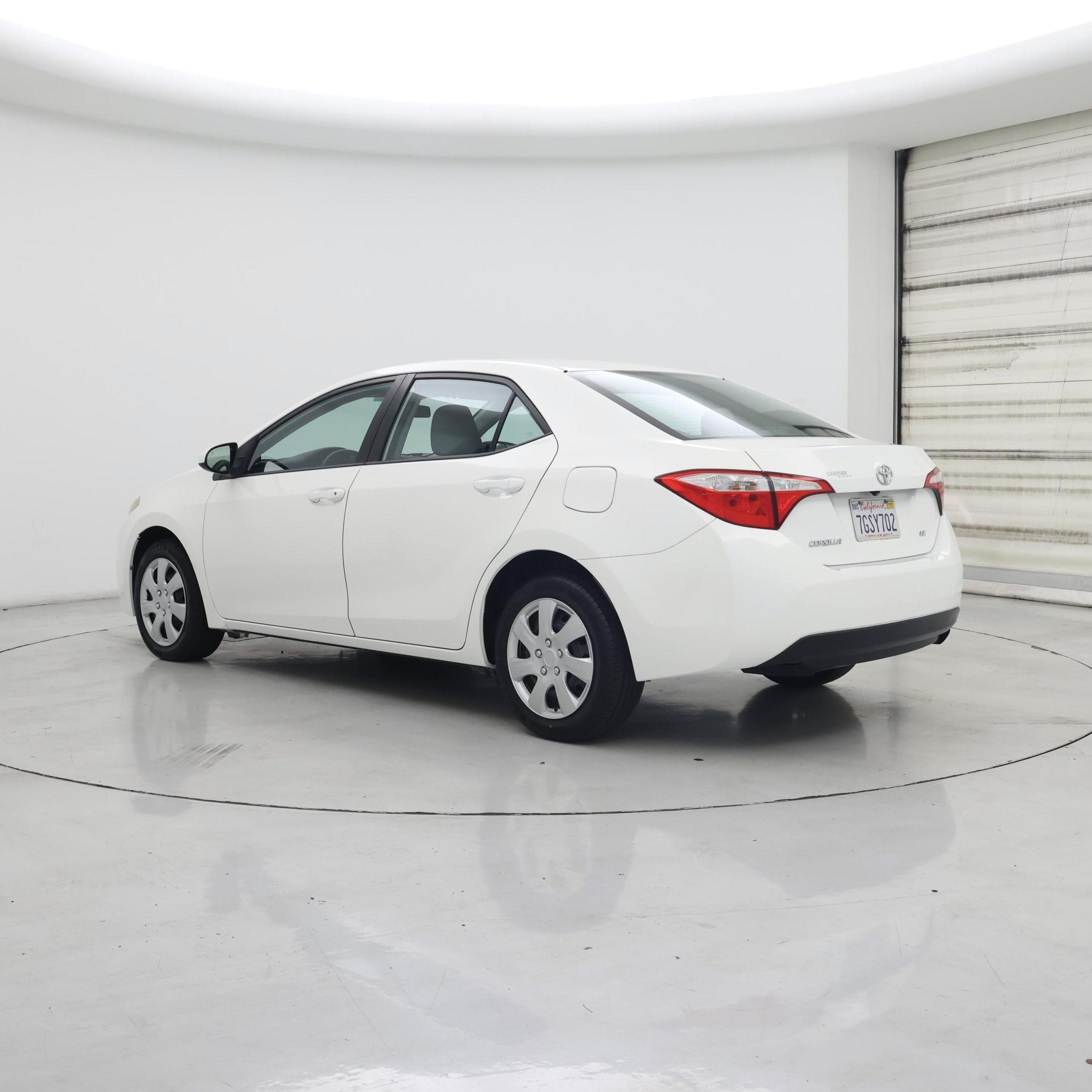 Thumbnail: 2015 Toyota Corolla - 2