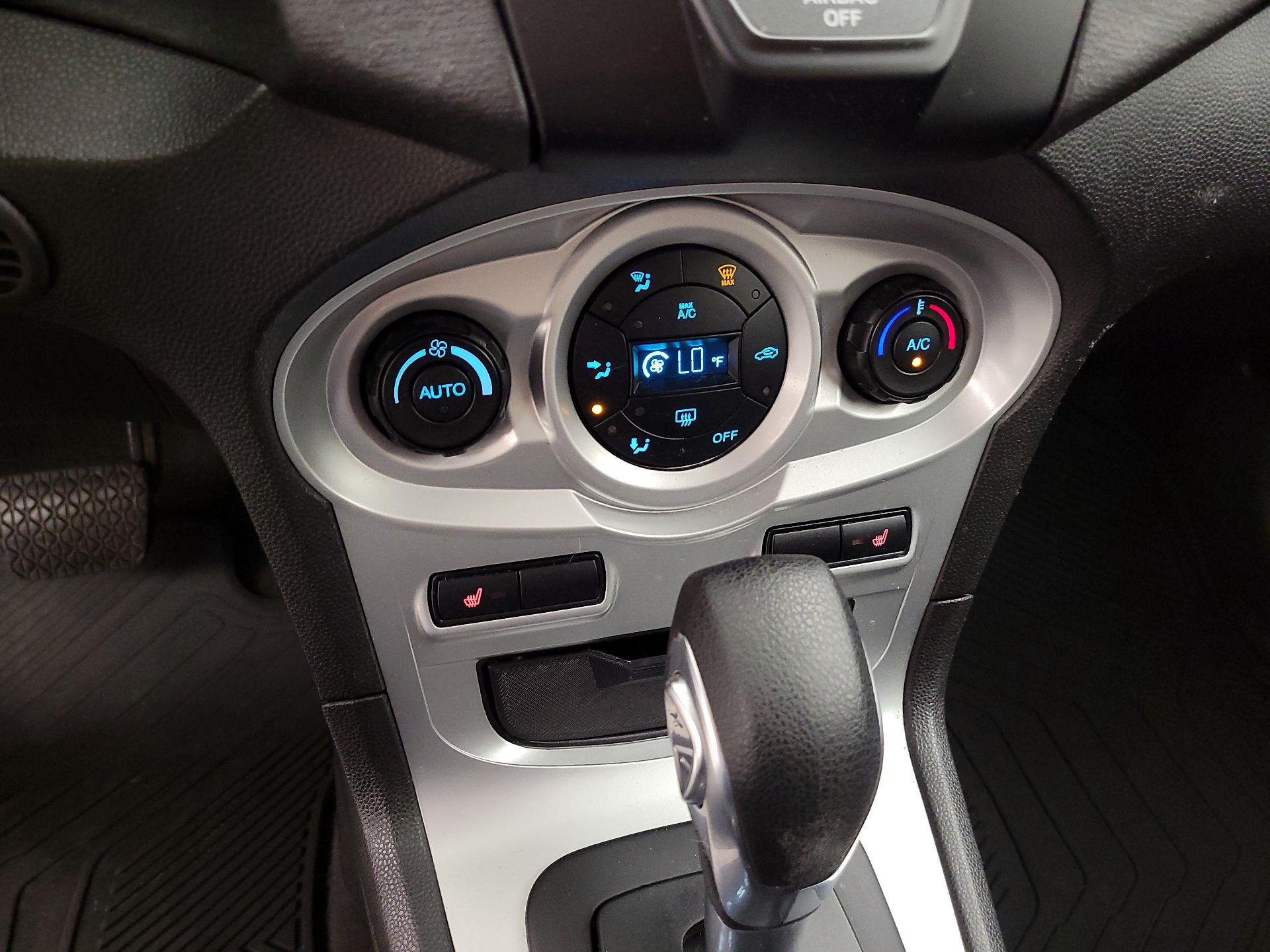 Thumbnail: 2019 Ford Fiesta - 16