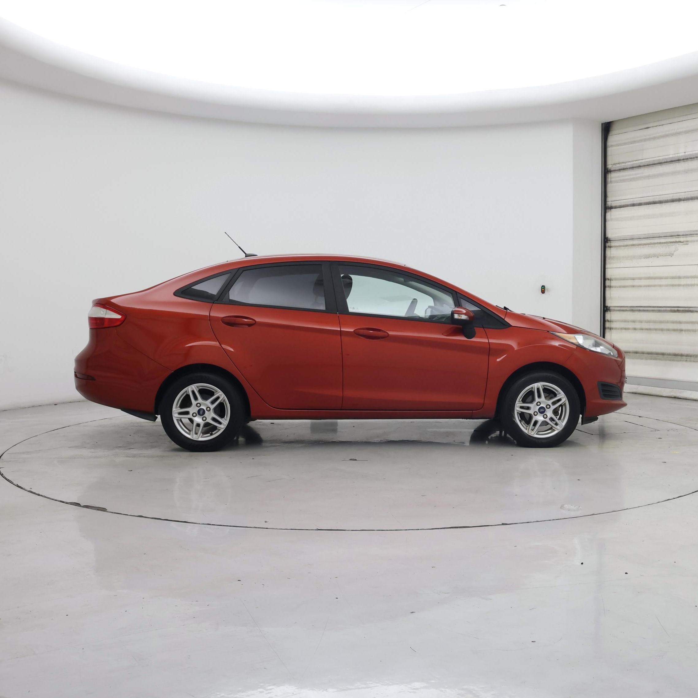 Thumbnail: 2019 Ford Fiesta - 7
