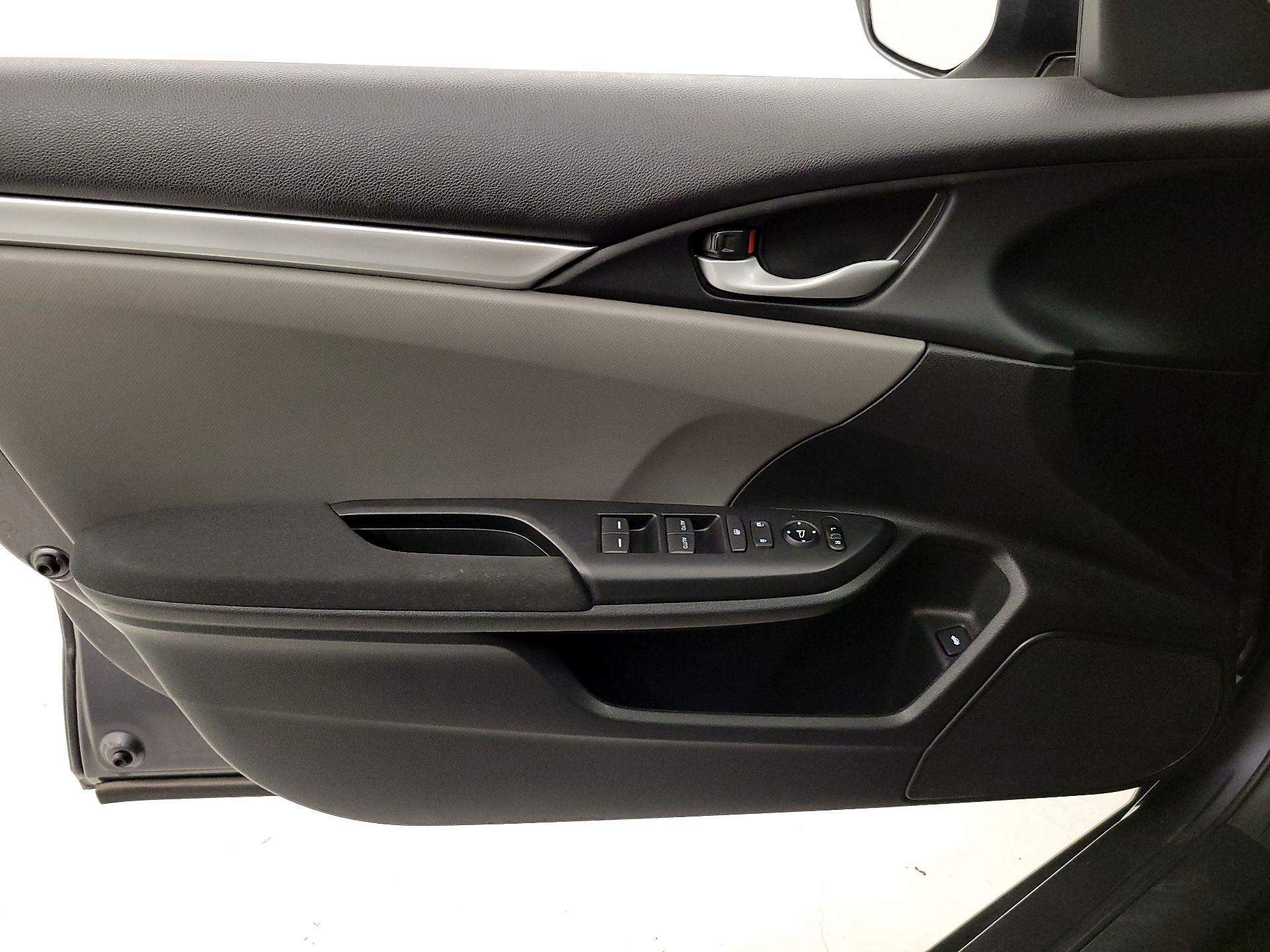 Thumbnail: 2019 Honda Civic - 12