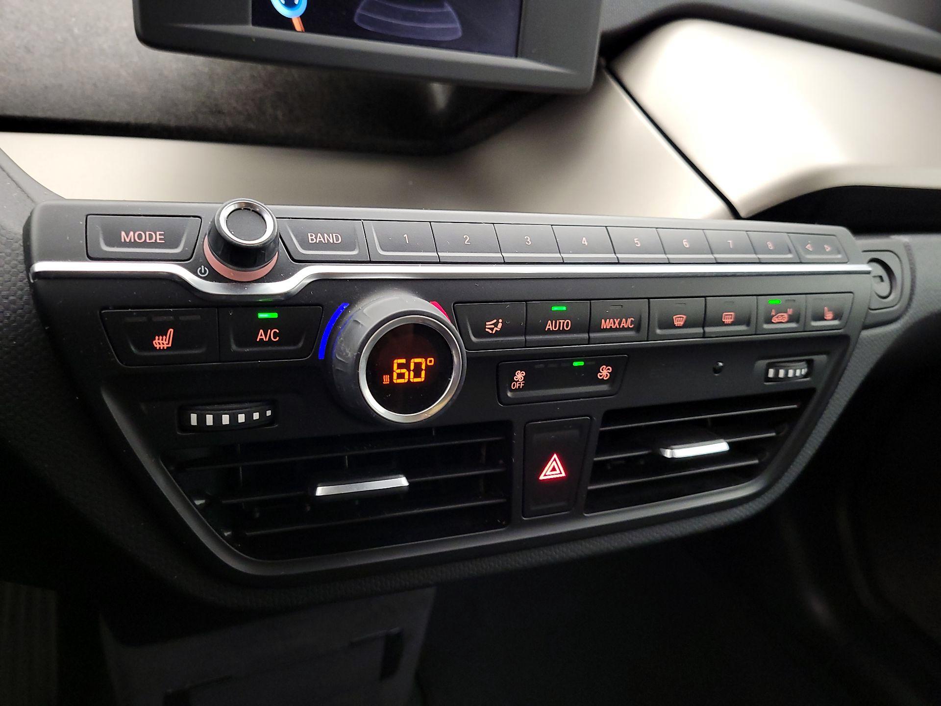 Thumbnail: 2017 BMW i3 - 16