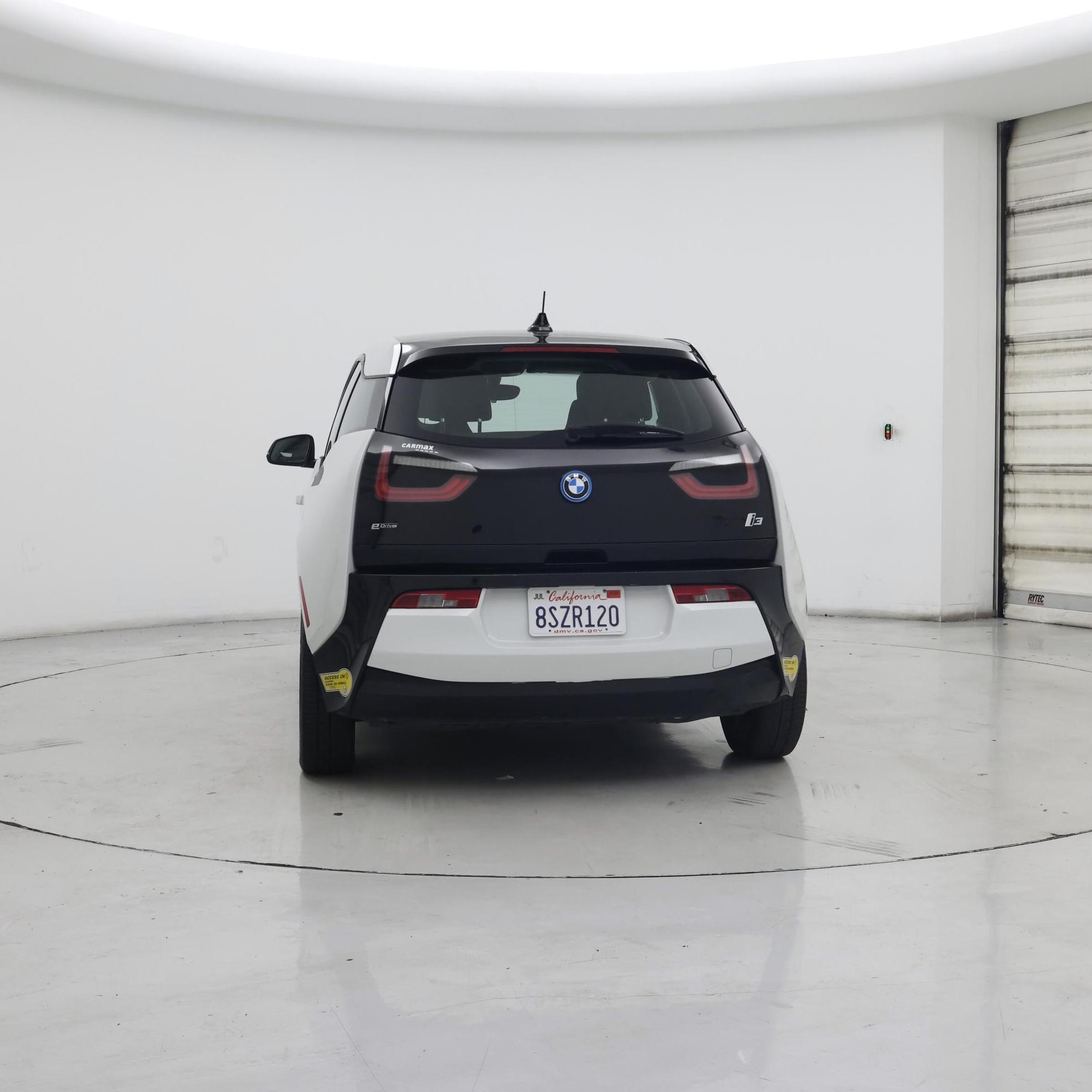 Thumbnail: 2017 BMW i3 - 6