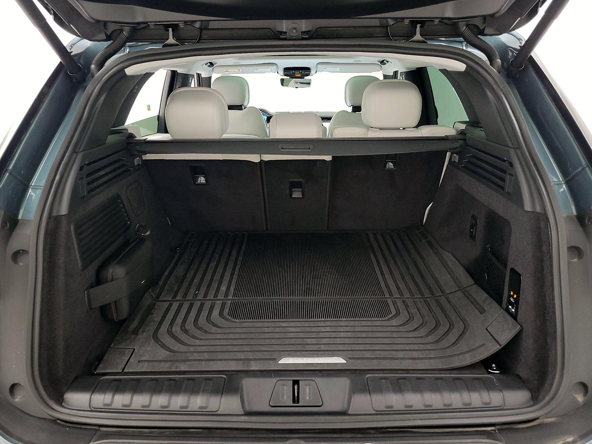 Thumbnail: 2024 Land Rover Range Rover Sport - 20