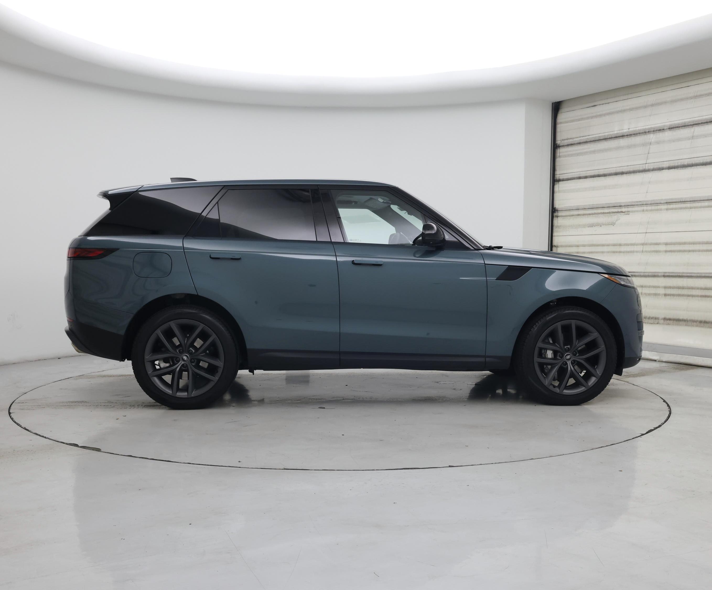 Thumbnail: 2024 Land Rover Range Rover Sport - 7