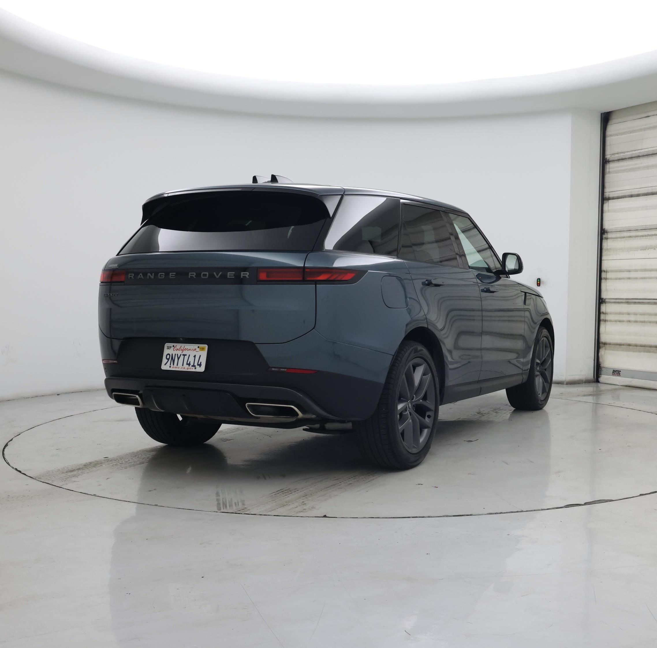 Thumbnail: 2024 Land Rover Range Rover Sport - 8