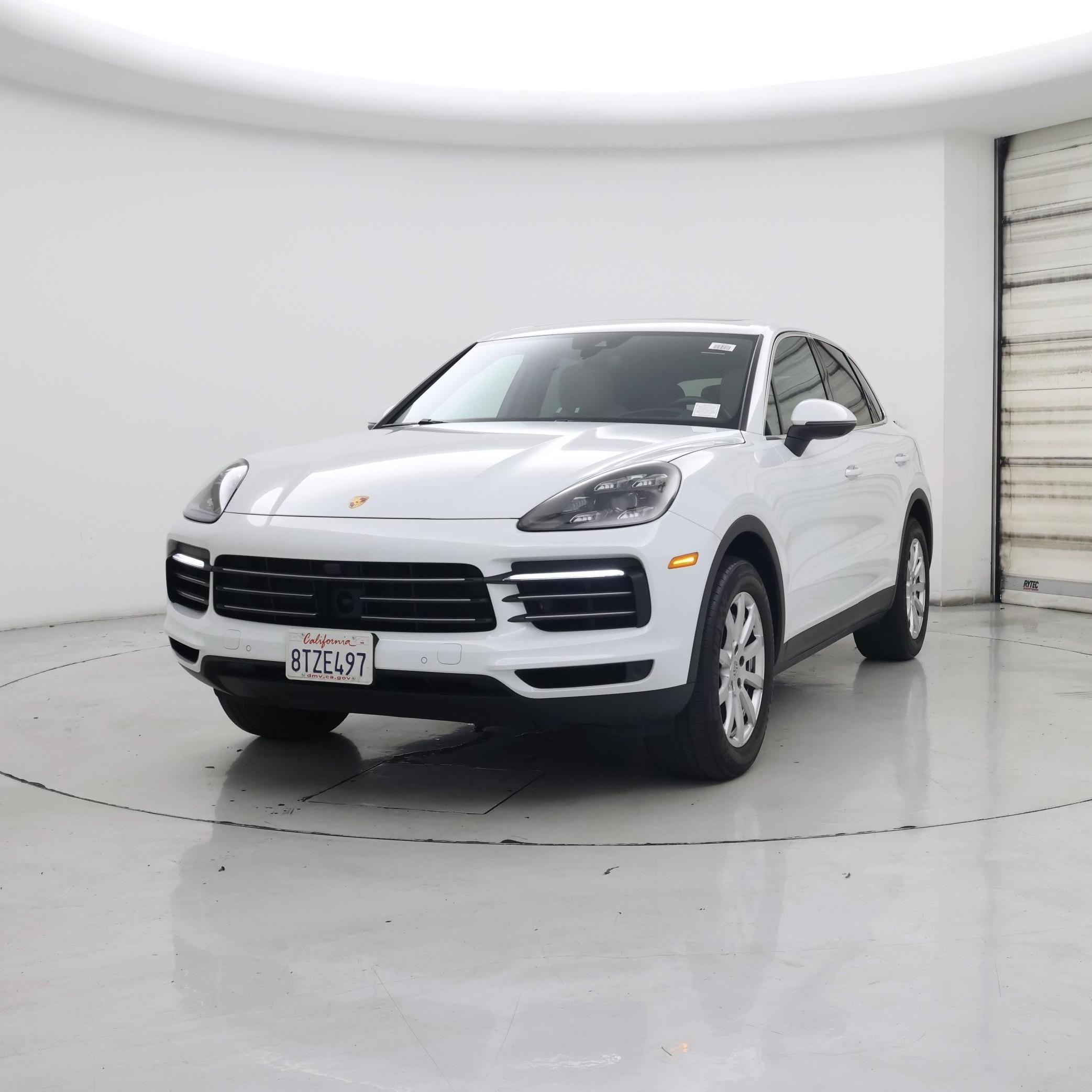 Thumbnail: 2021 Porsche Cayenne - 4