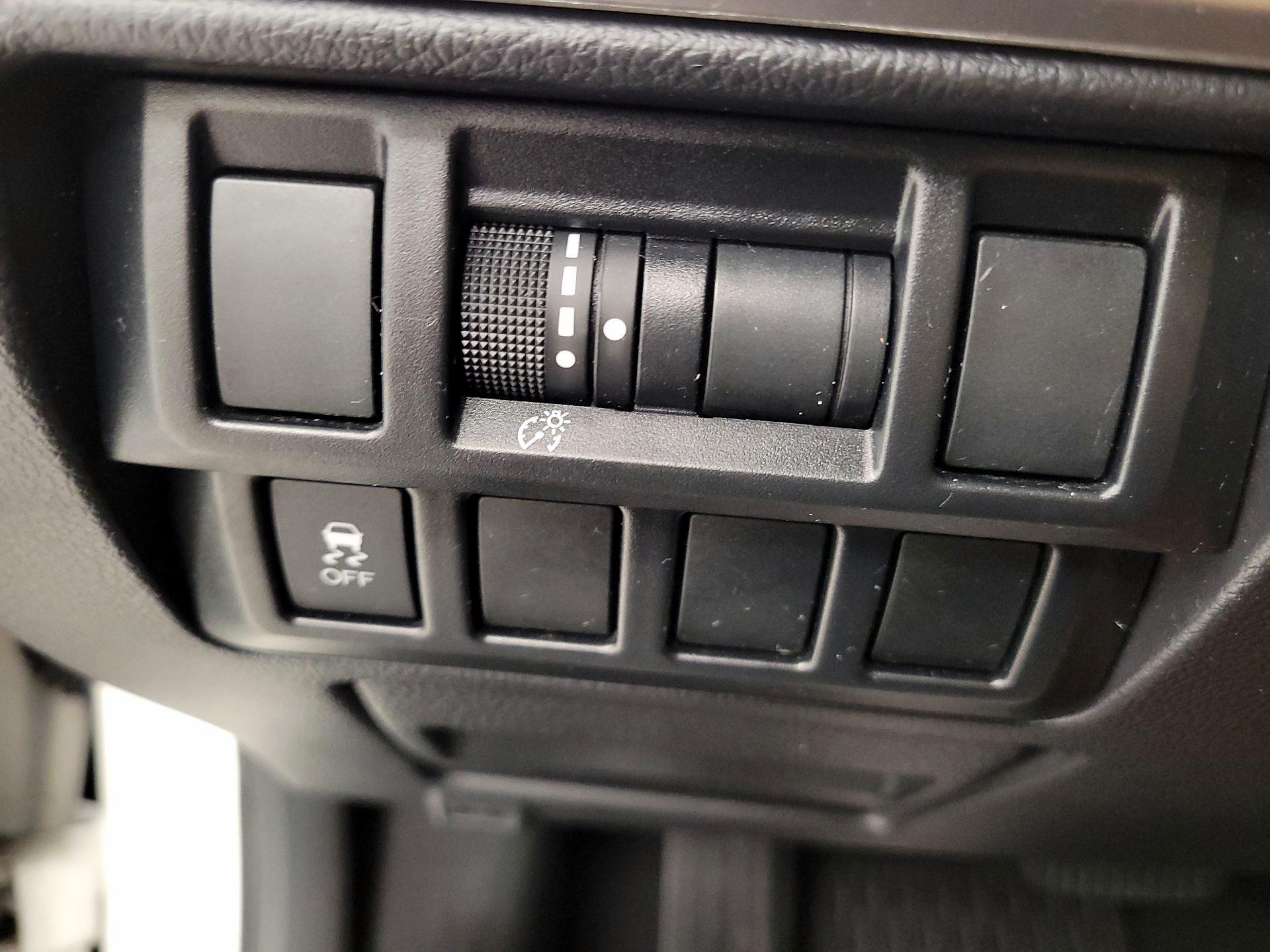 Thumbnail: 2015 Subaru Outback - 13