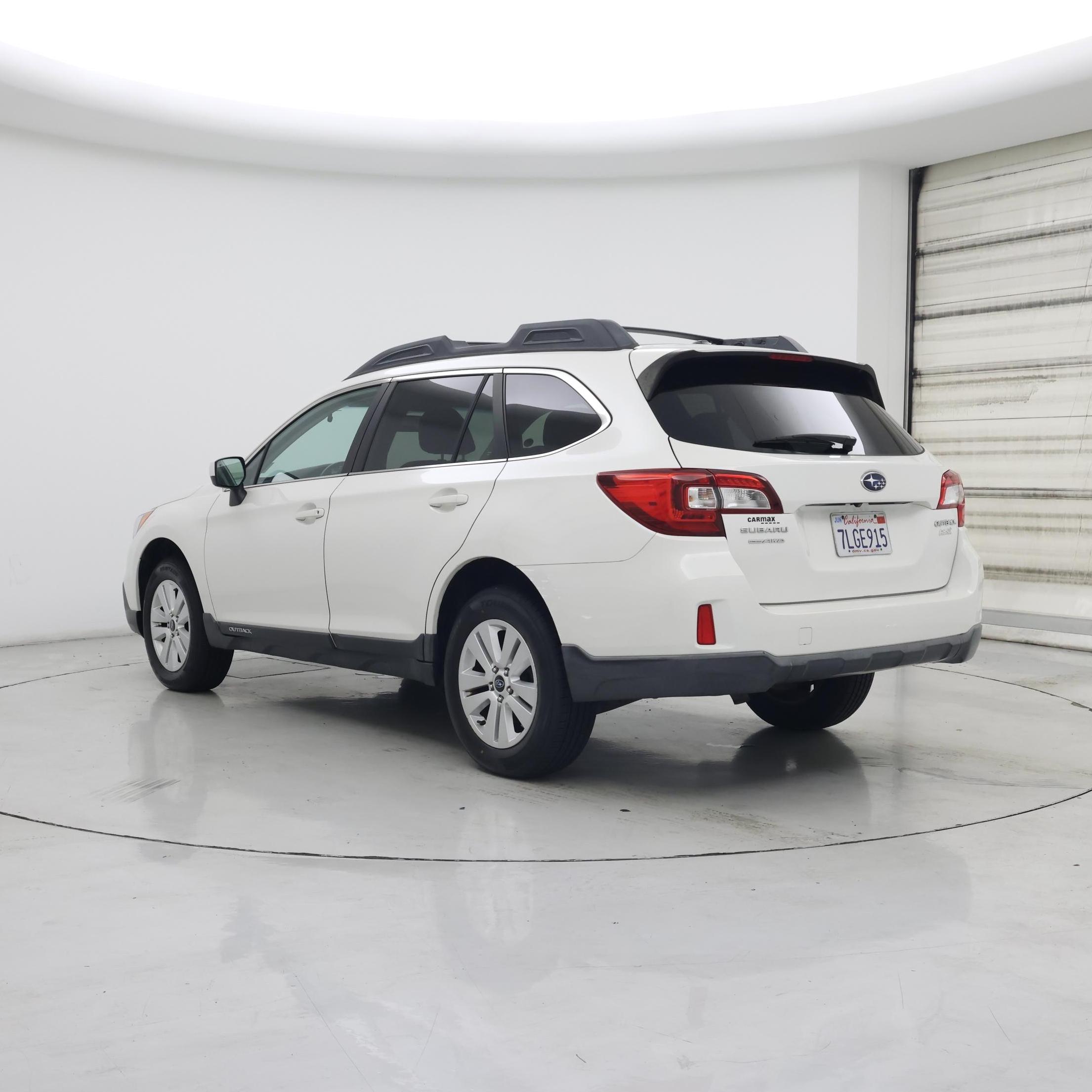 Thumbnail: 2015 Subaru Outback - 2