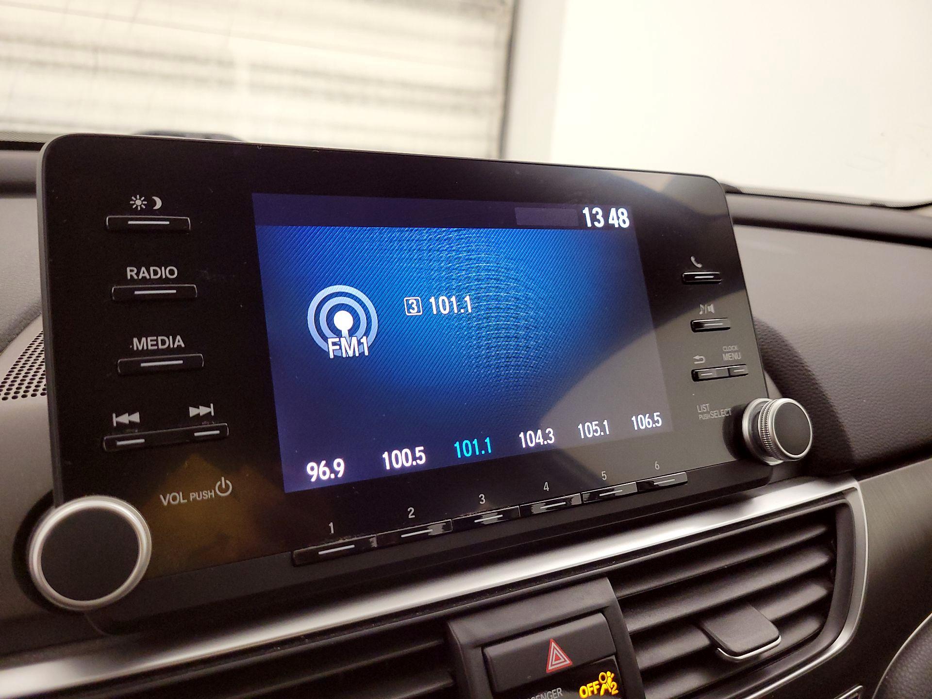 Thumbnail: 2019 Honda Accord - 15