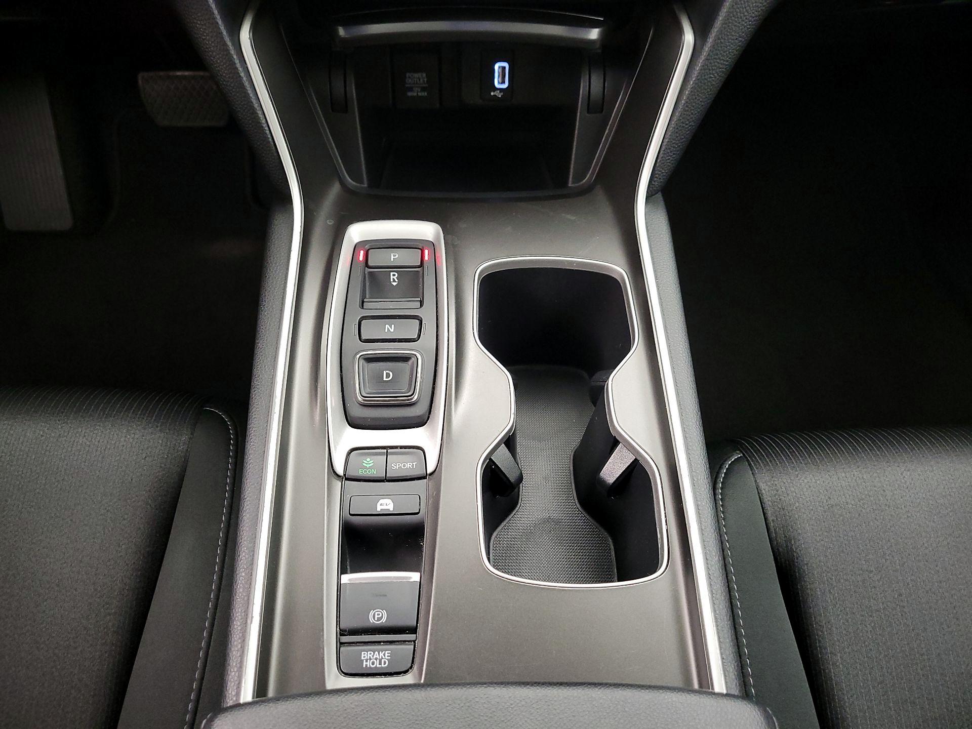 Thumbnail: 2019 Honda Accord - 17