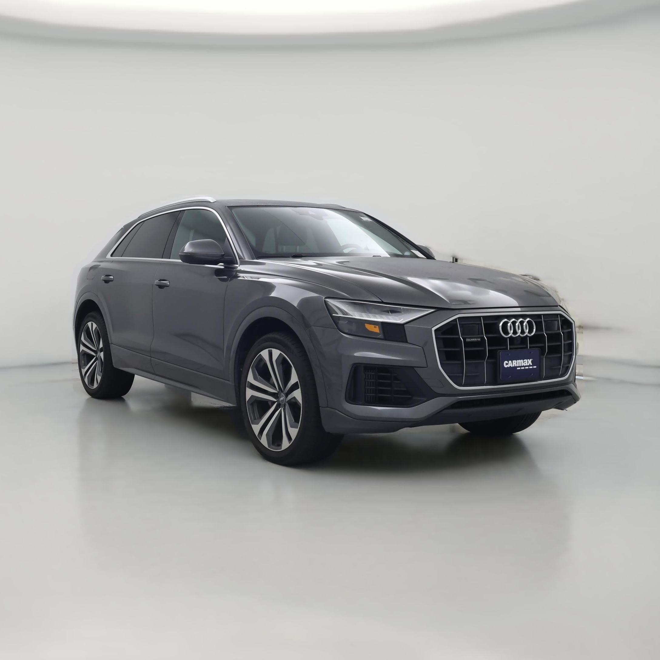 Thumbnail: 2021 Audi Q8 - 1