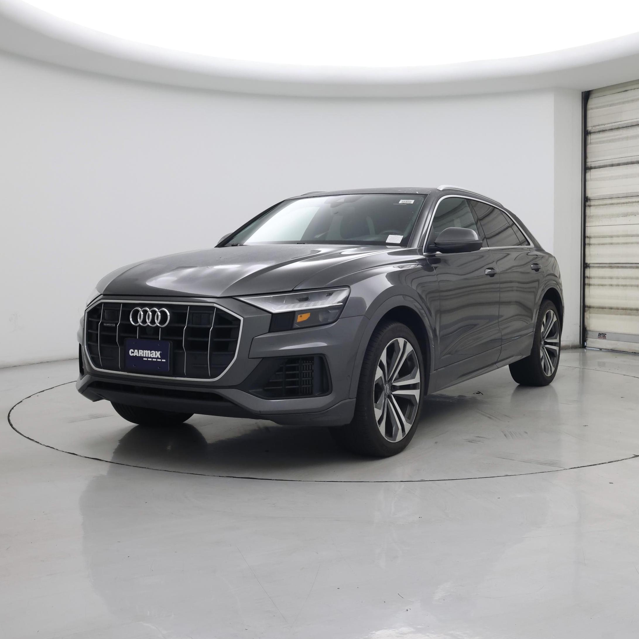 Thumbnail: 2021 Audi Q8 - 4