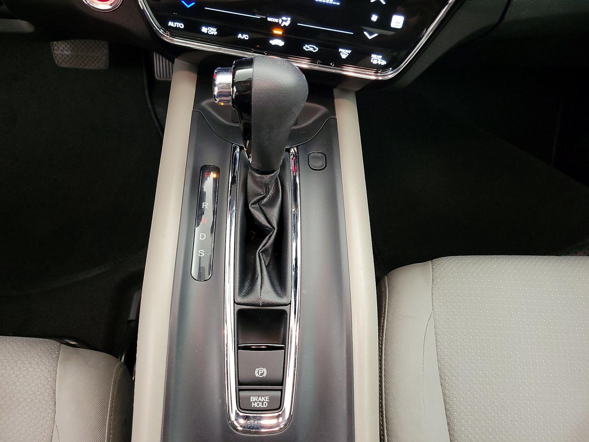 Thumbnail: 2019 Honda HR-V - 17