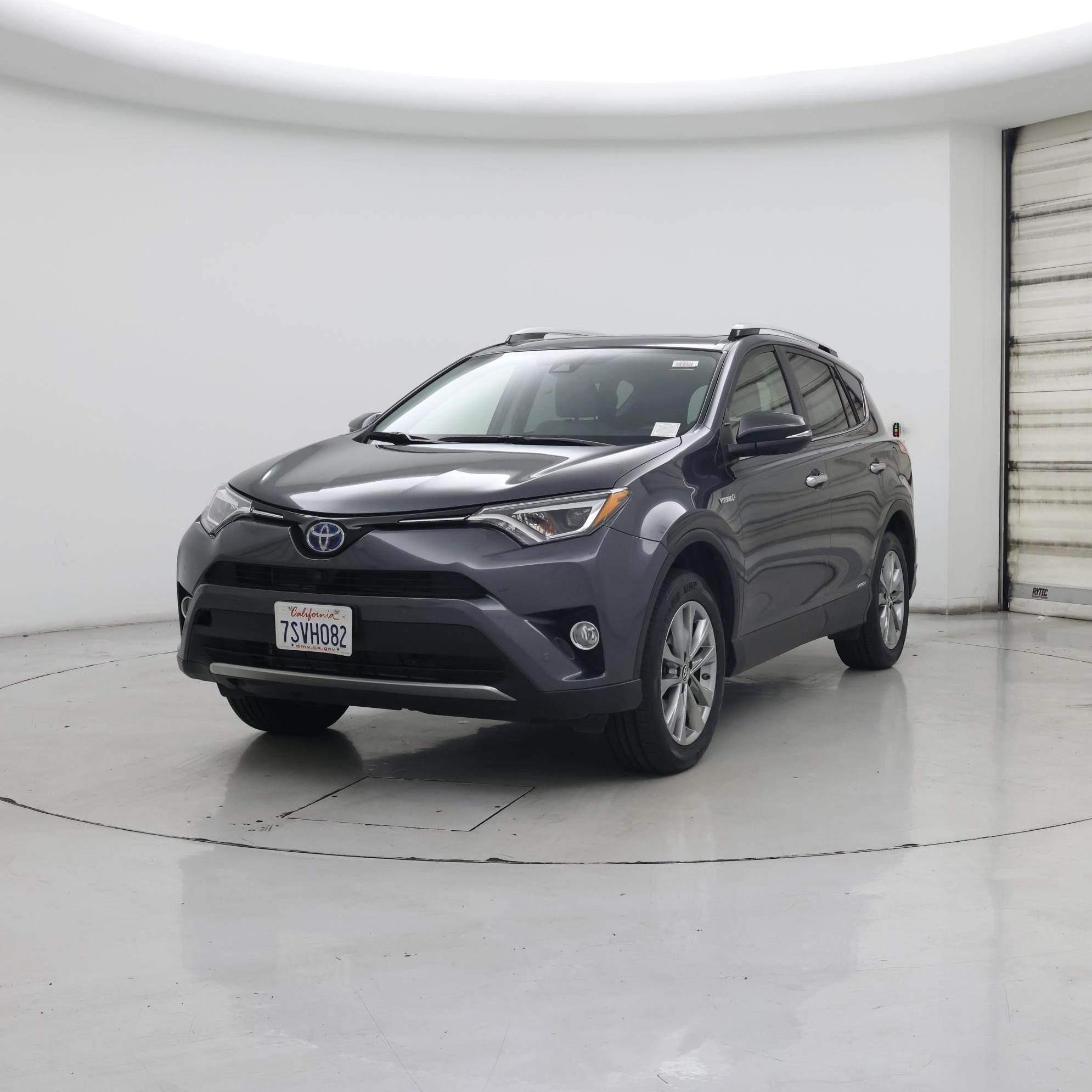 Thumbnail: 2016 Toyota RAV4 - 4
