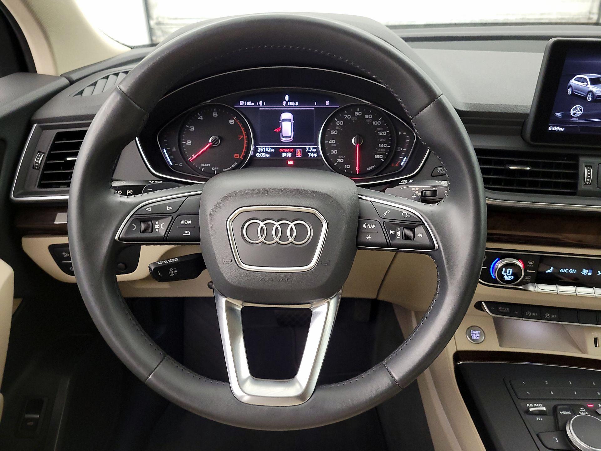 Thumbnail: 2019 Audi Q5 - 10