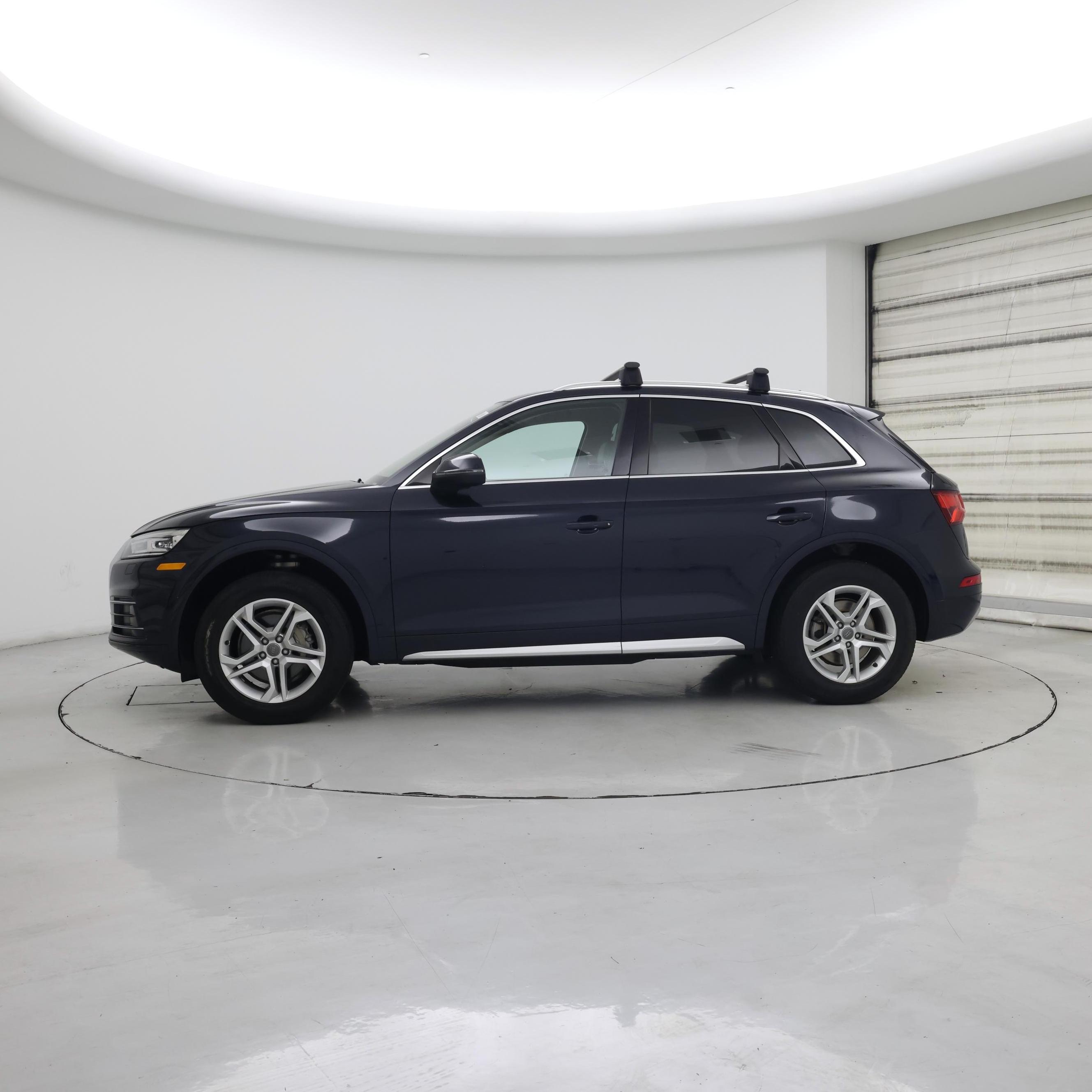 Thumbnail: 2019 Audi Q5 - 3