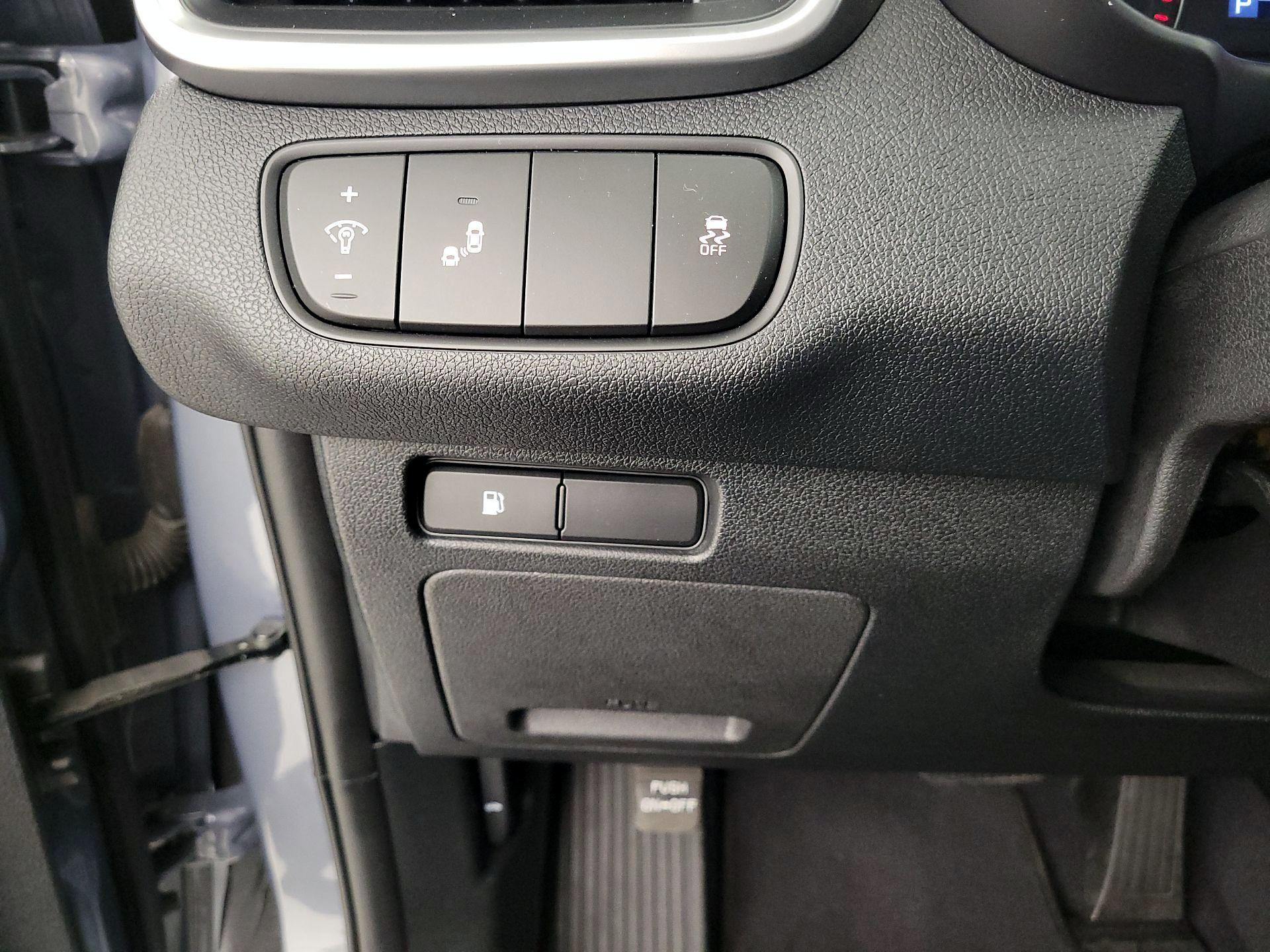 Thumbnail: 2020 Kia Sorento - 13