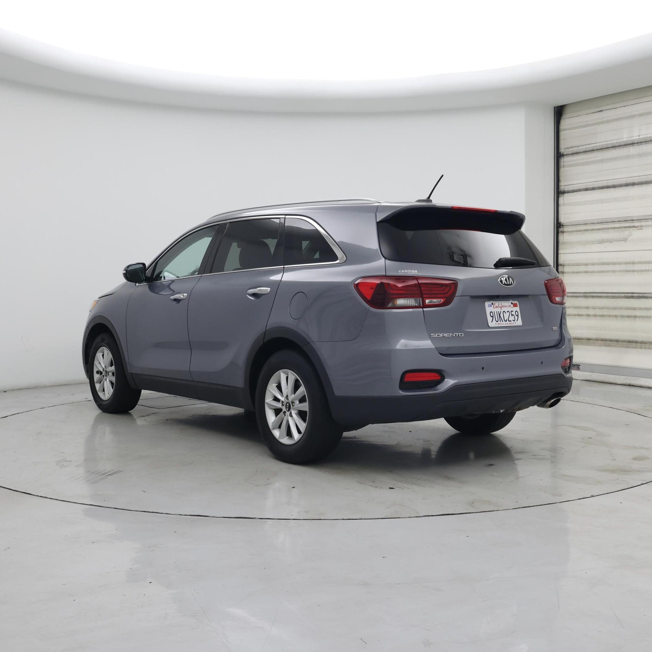 Thumbnail: 2020 Kia Sorento - 2