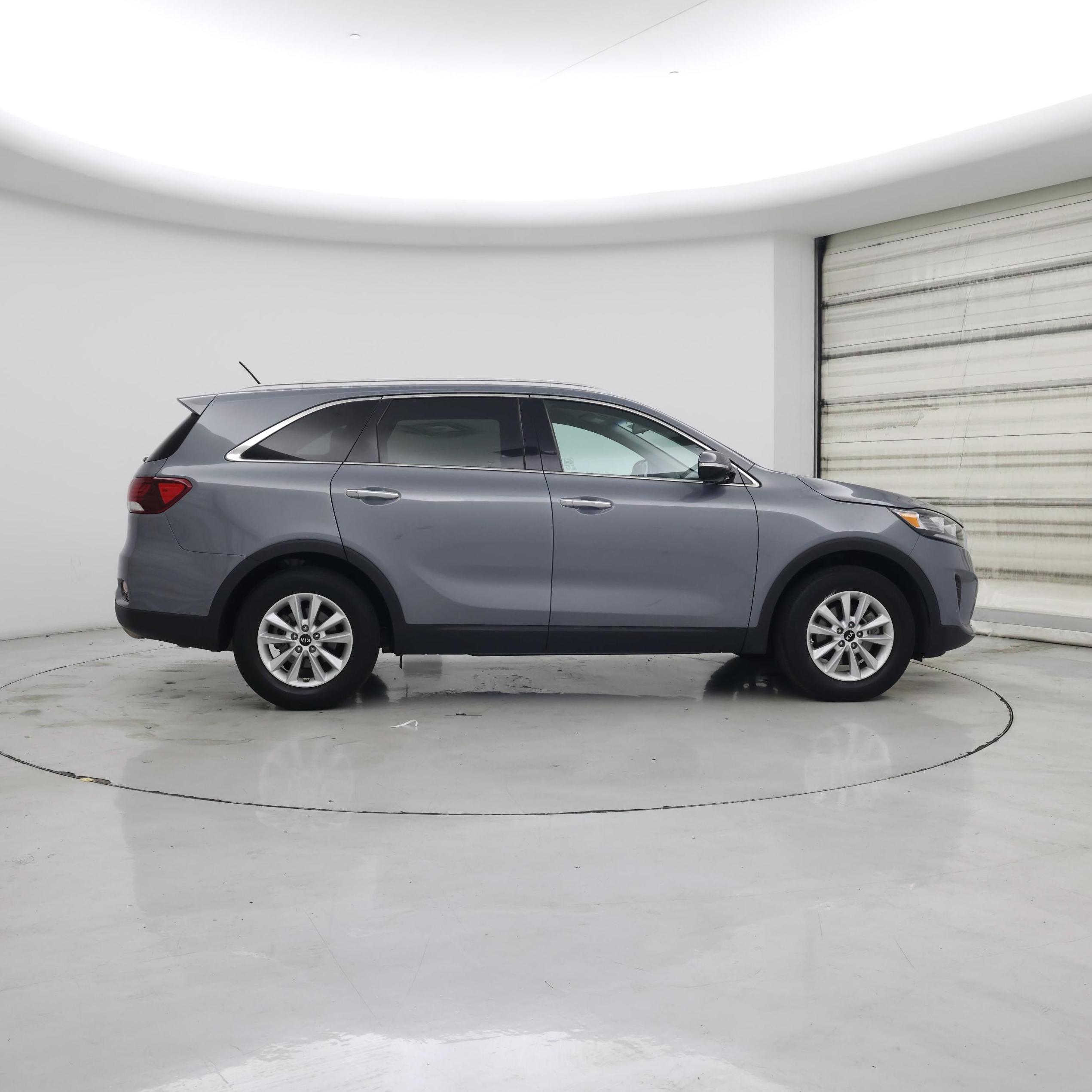 Thumbnail: 2020 Kia Sorento - 7