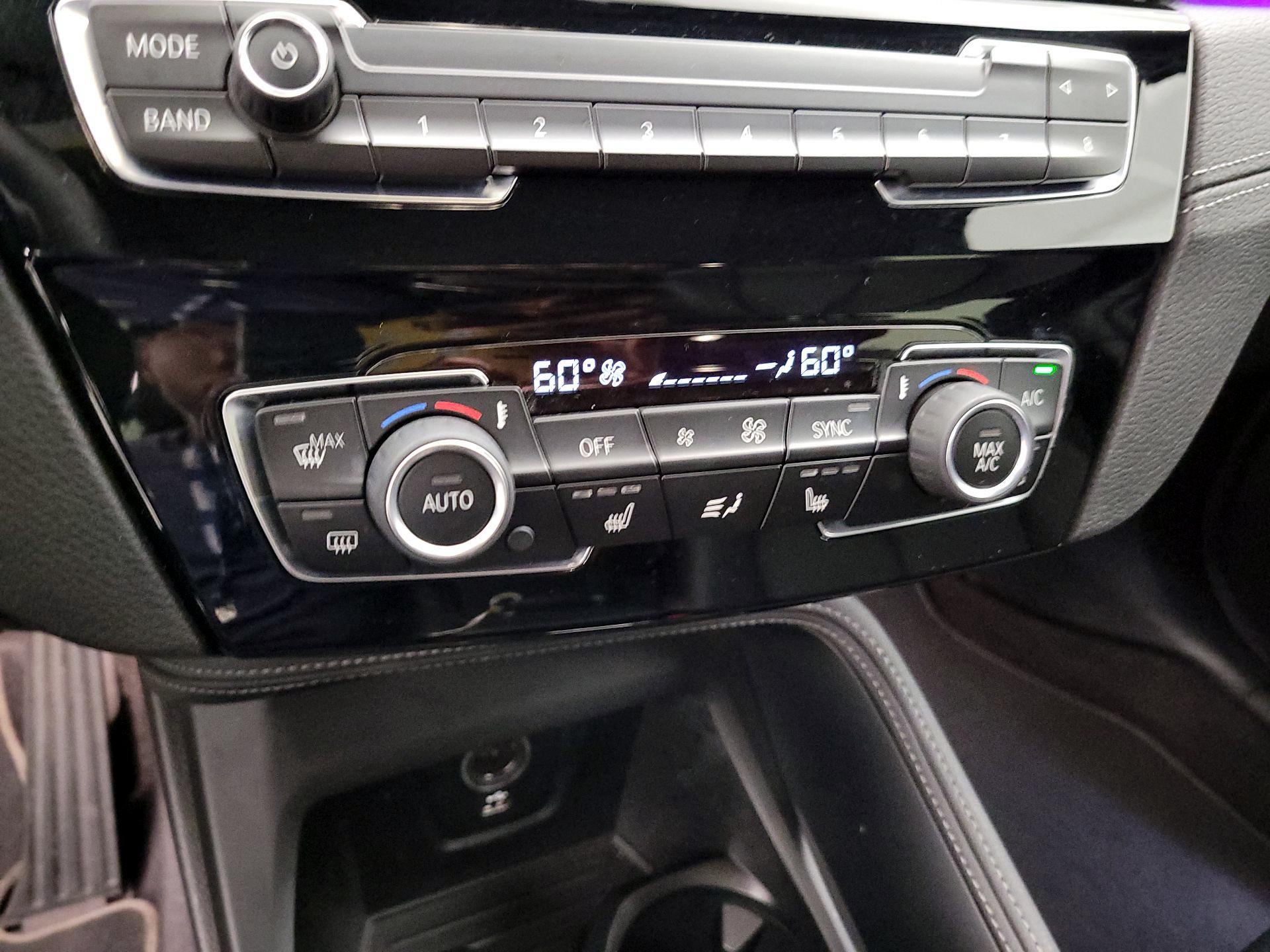 Thumbnail: 2020 BMW X1 - 17