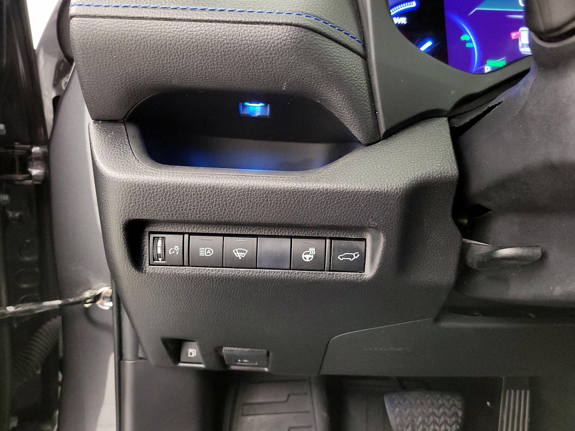 Thumbnail: 2019 Toyota RAV4 - 13